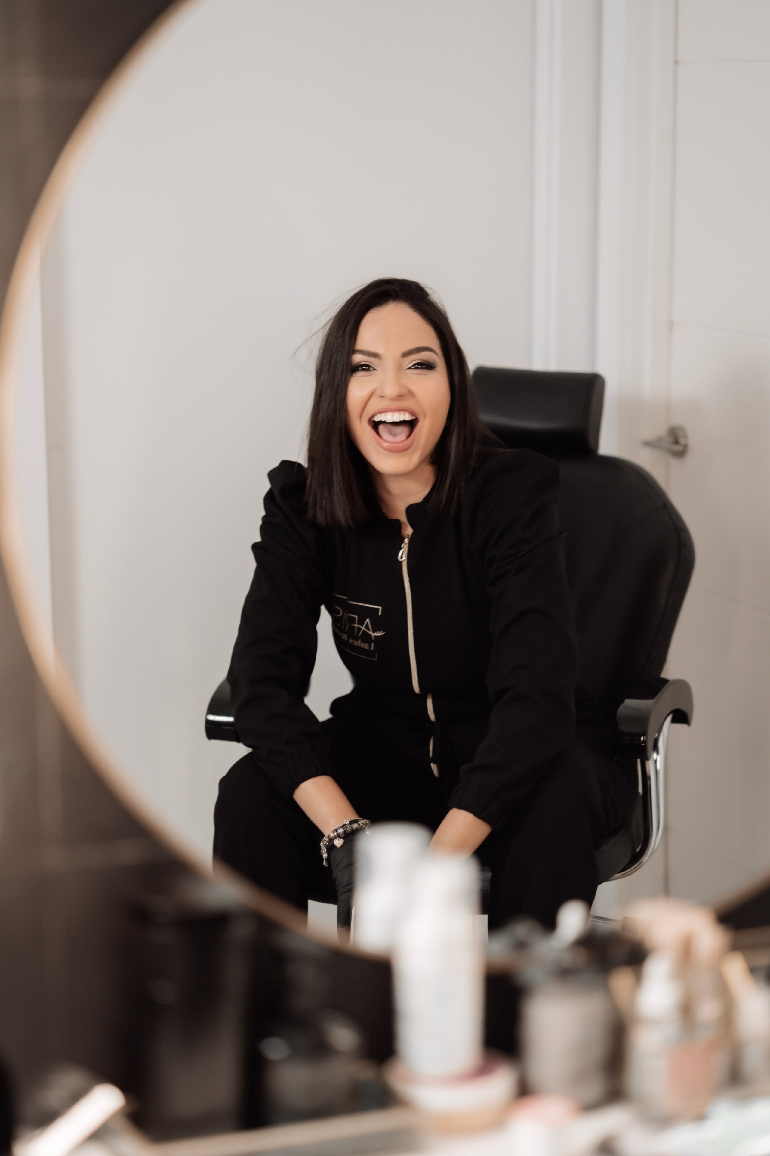 Comercial. Holigood foto y video reportaje de bodas en San Sebastián y Europa