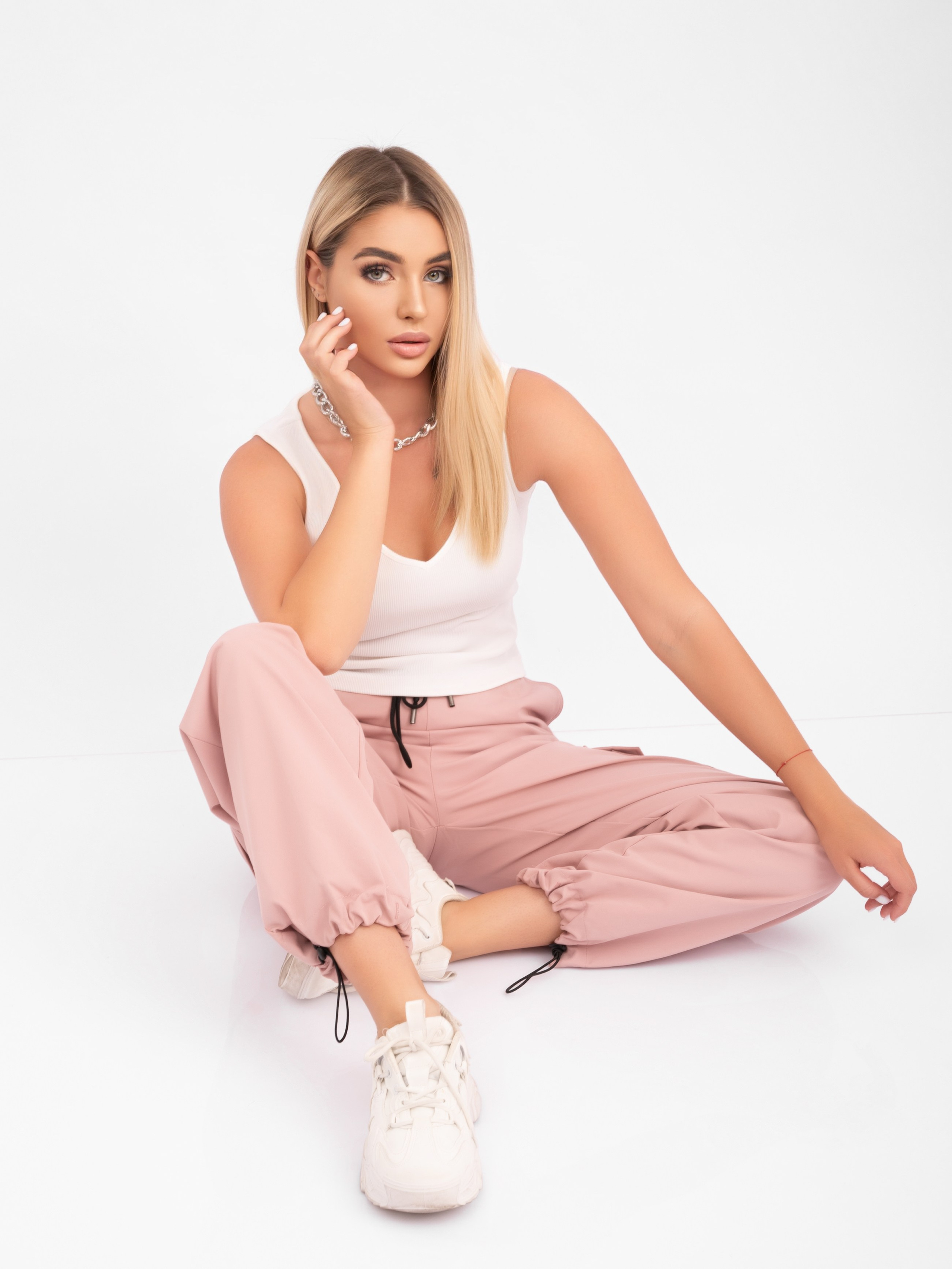 Арина 168 42-44. ProFoto