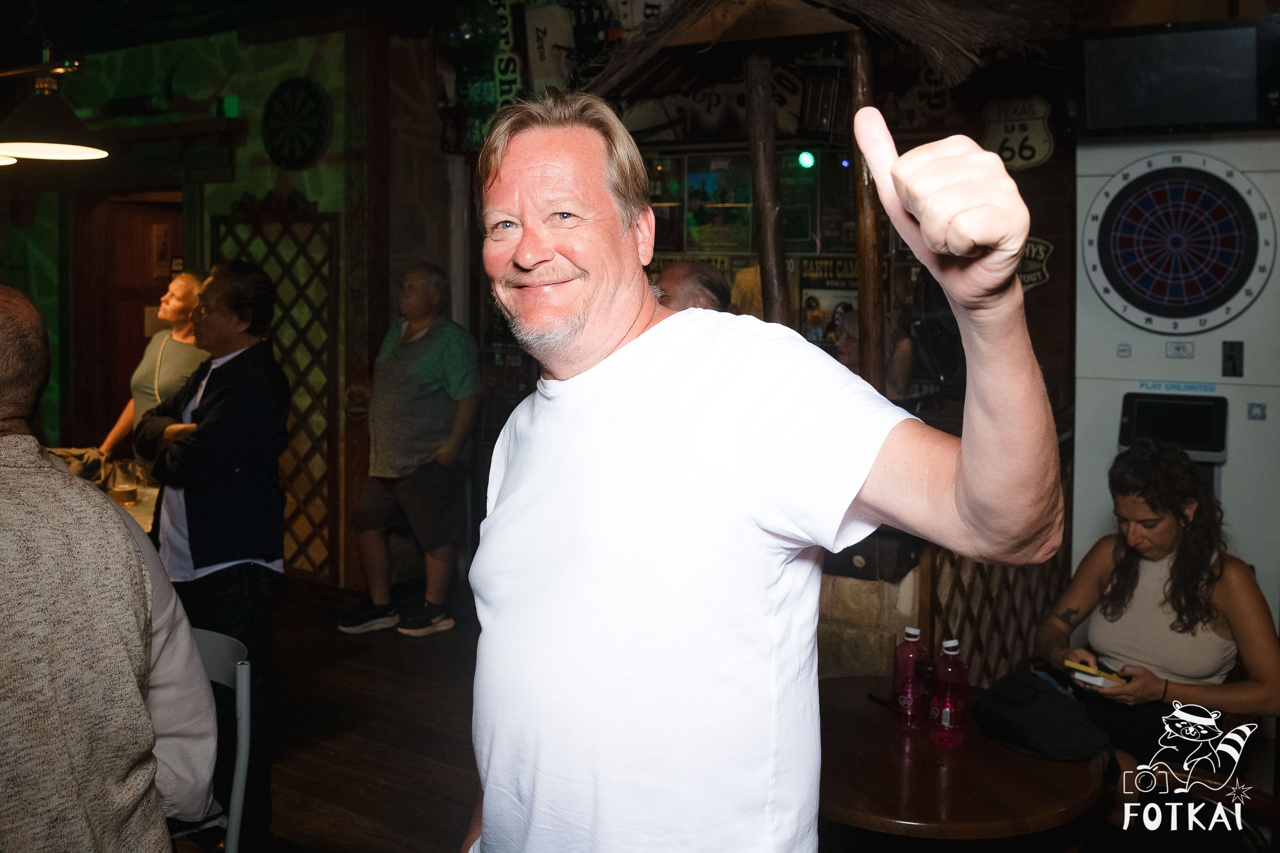 El Paso Rock Bar Torrevieja: Reportaje fotográfico 03.10.25 | FOTKAI