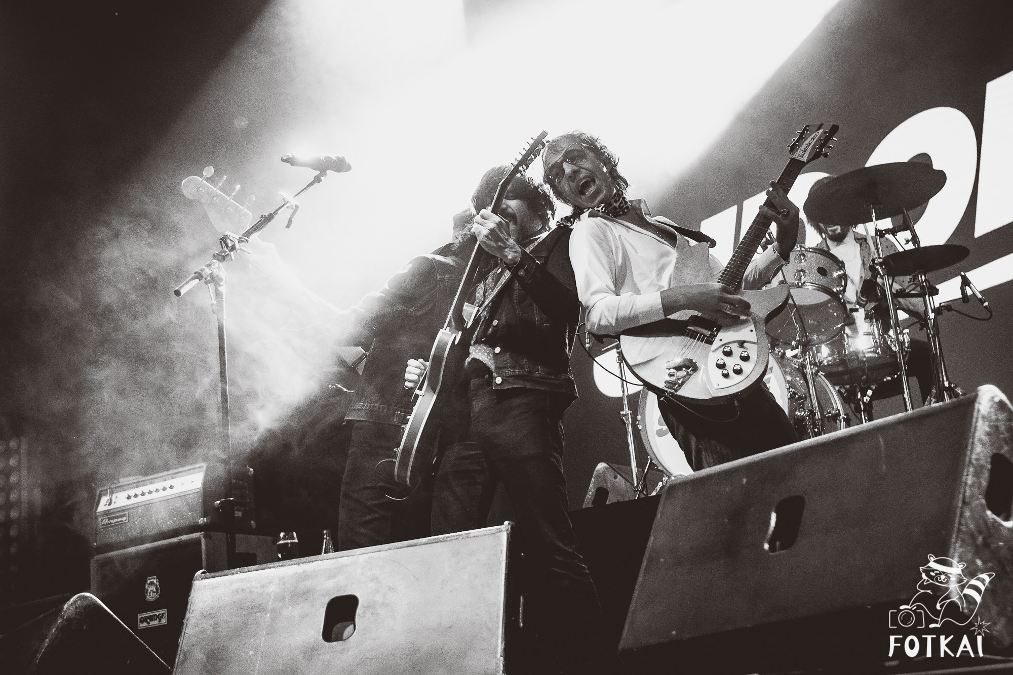 Sidonie en Torrevieja 2025 – Fotos del concierto y reportaje completo | FOTKAI