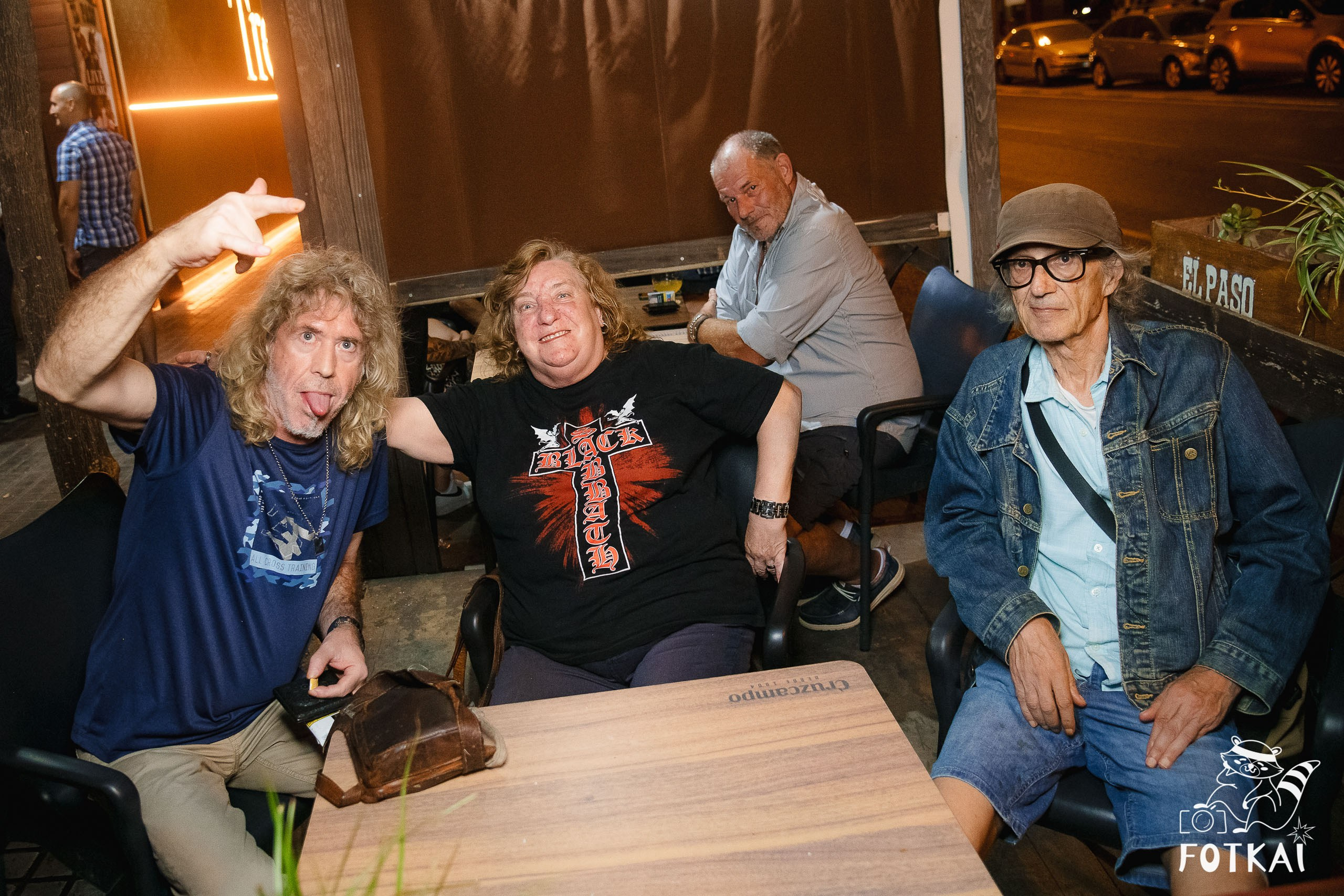 El Paso Rock Bar Torrevieja: Reportaje fotográfico 29.08.25 | FOTKAI