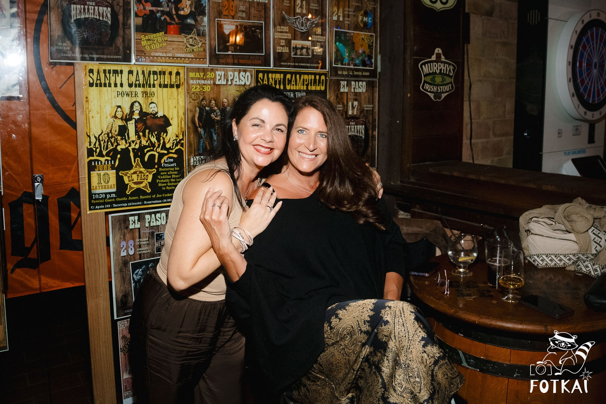 Dirty Picks — Concert Photos at El Paso Bar, Torrevieja, 2026 | FOTKAI