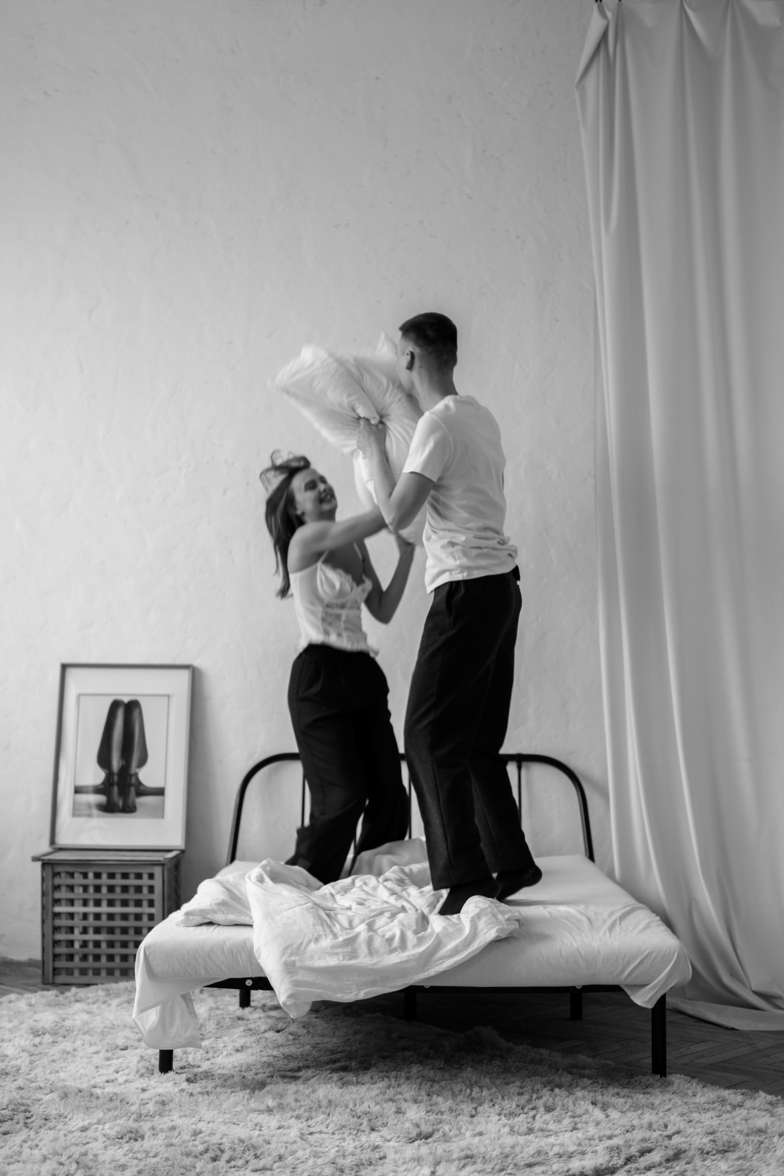 MORNING STORY. Lens Captures Life