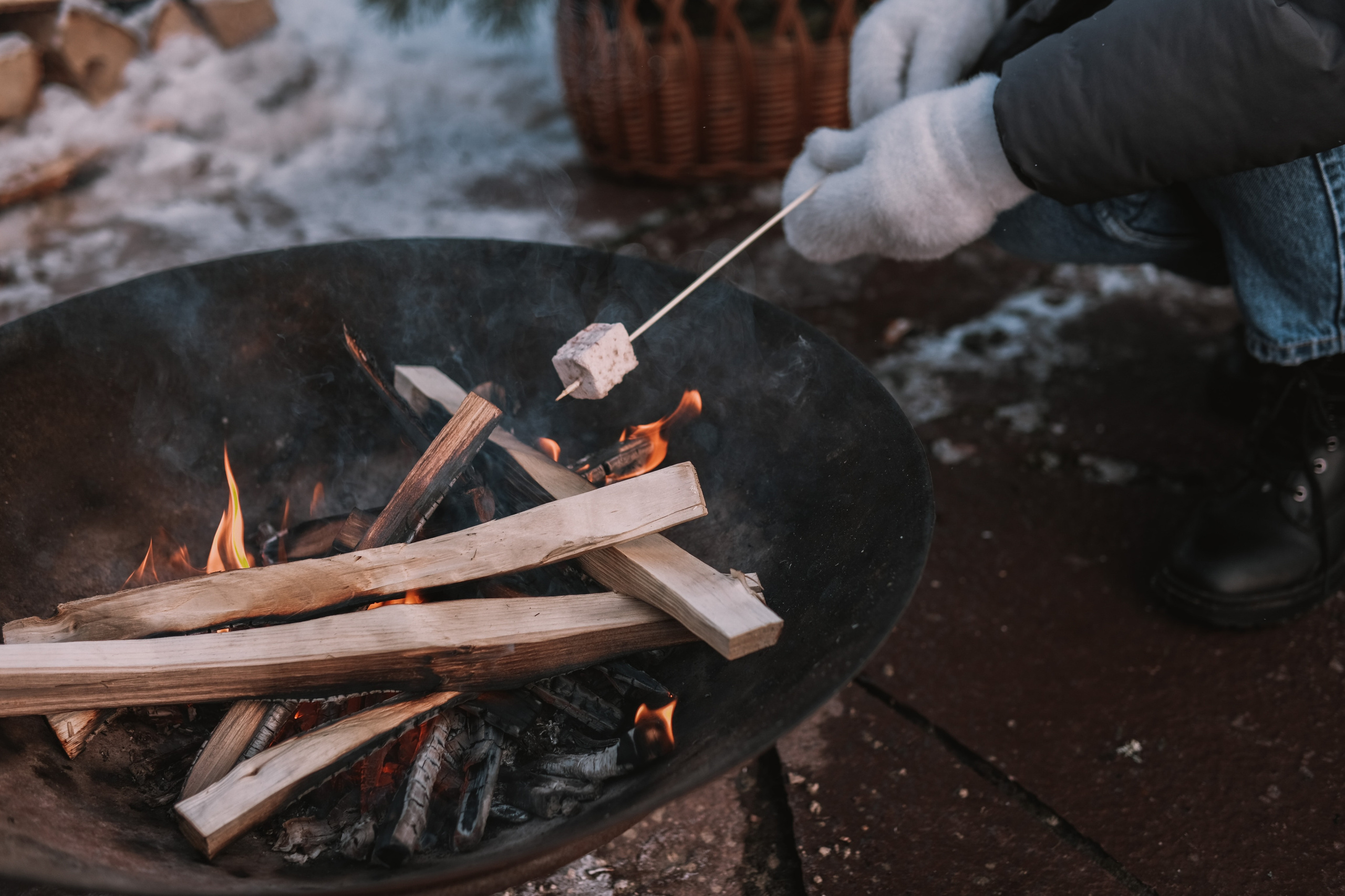 Food and Ceramics. Lens Captures Life