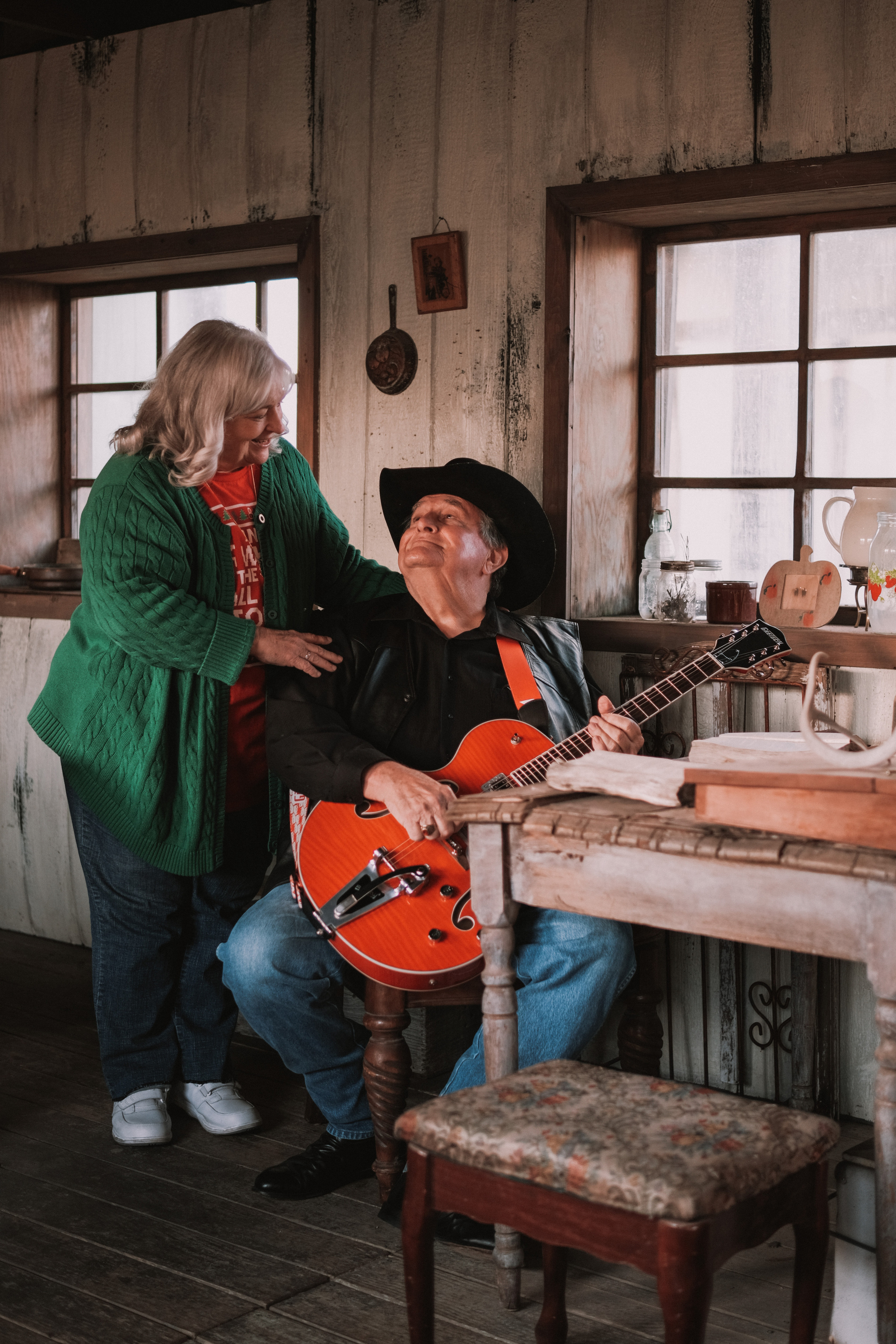 LOVE STORY IN GHOST TOWN. Lens Captures Life