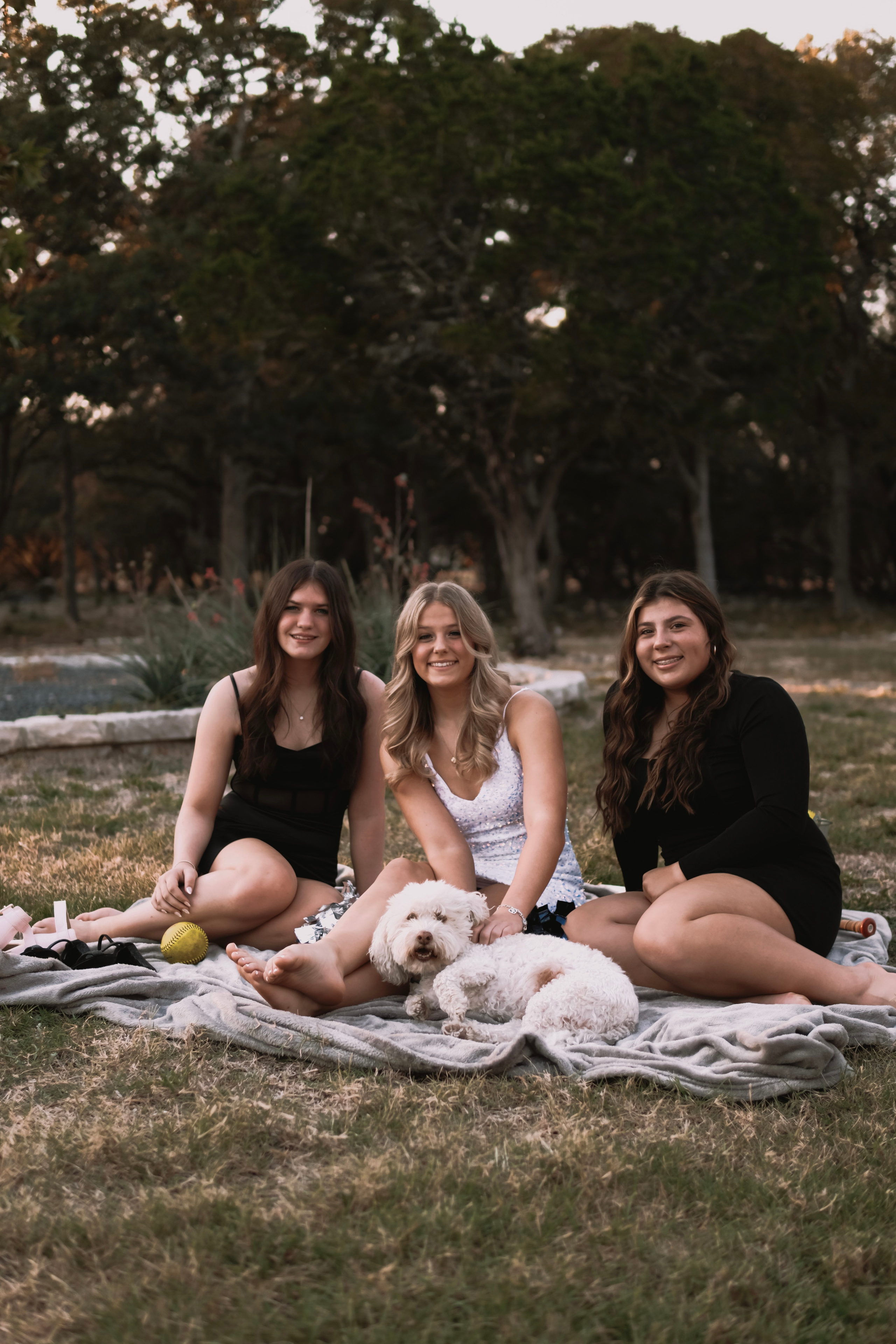 HOMECOMING. Lens Captures Life