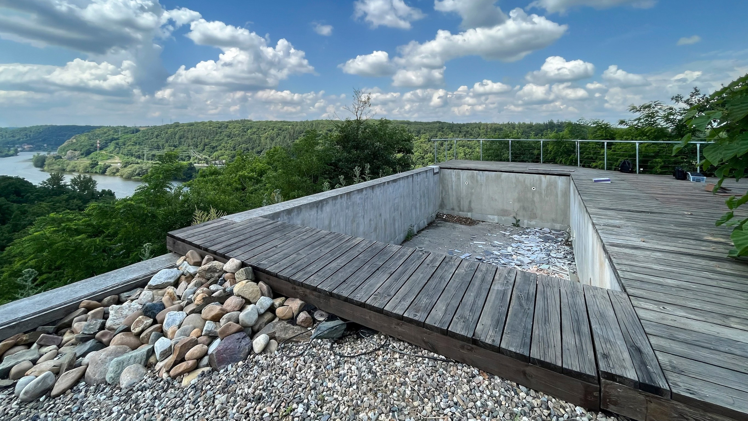 Архитектор в Праге Architekt Praha - Navrhujeme luxusní domy. Špičková moderní architektura. architektonické studio Praha. Architekti rodinných domů | Architektonické studio Praha. Zahradní architekt. Bytový Architekt a Návrhy interiérů. Architekt rodinných domů. Luxury villa Nejlepší Vily  Luxury vila русскоговорящий архитектор в чехии дизайнер интерьера прага Дизайн интерьера - Архитектор жилых помещений Прага проект виллы проект дома в праге строительство дома чехия