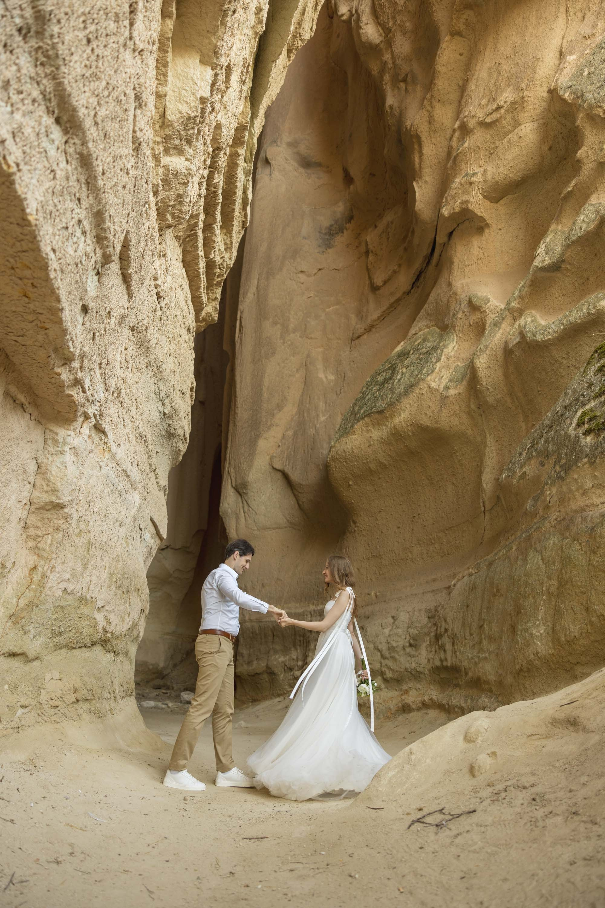 Wedding photo shoot in cappadocia. Julia Ganch I Fashion Wedding Photography I Cappadocia Turkey