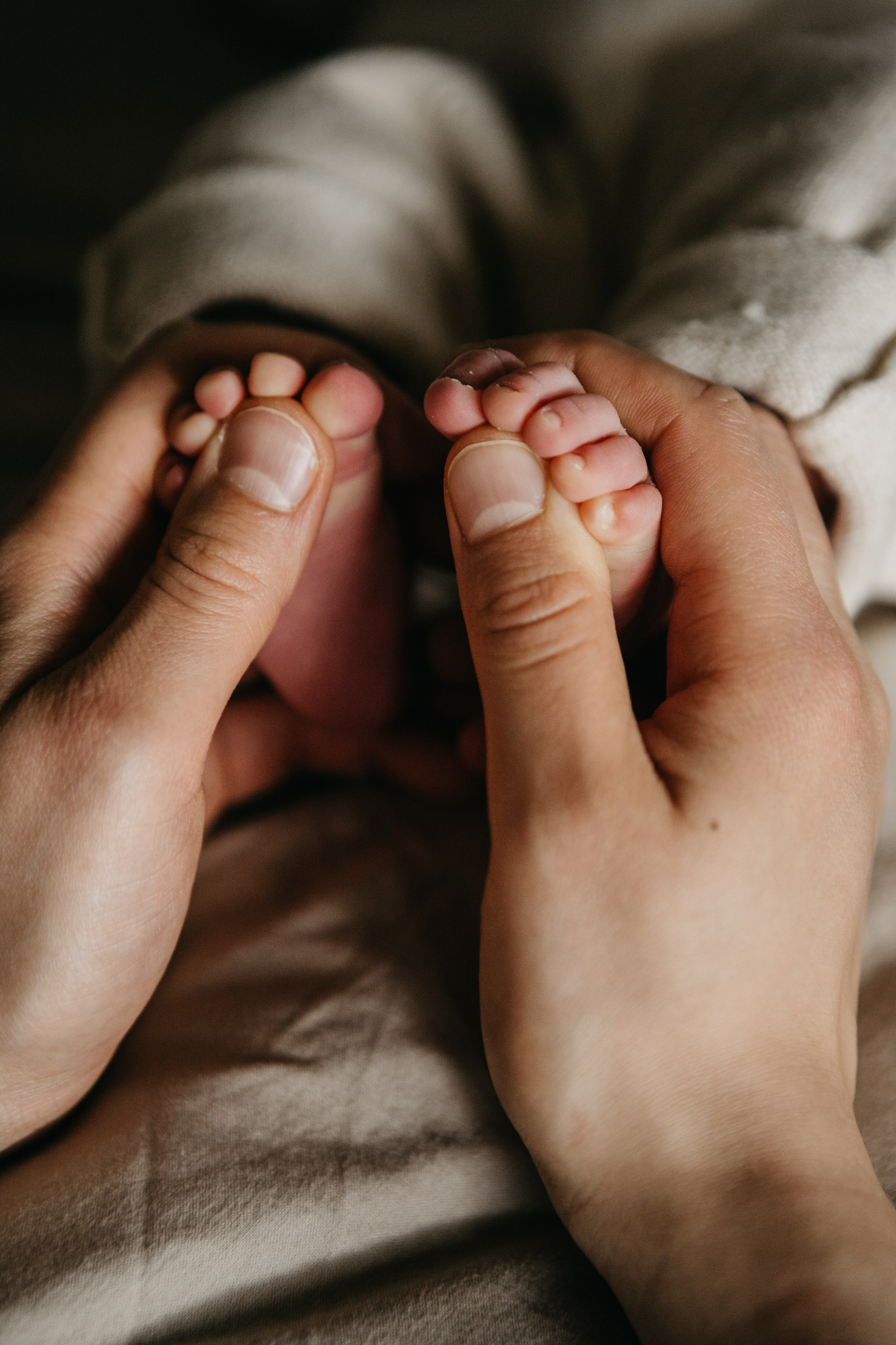 Newborn. Family photographer in Vancouver WA Portland OR