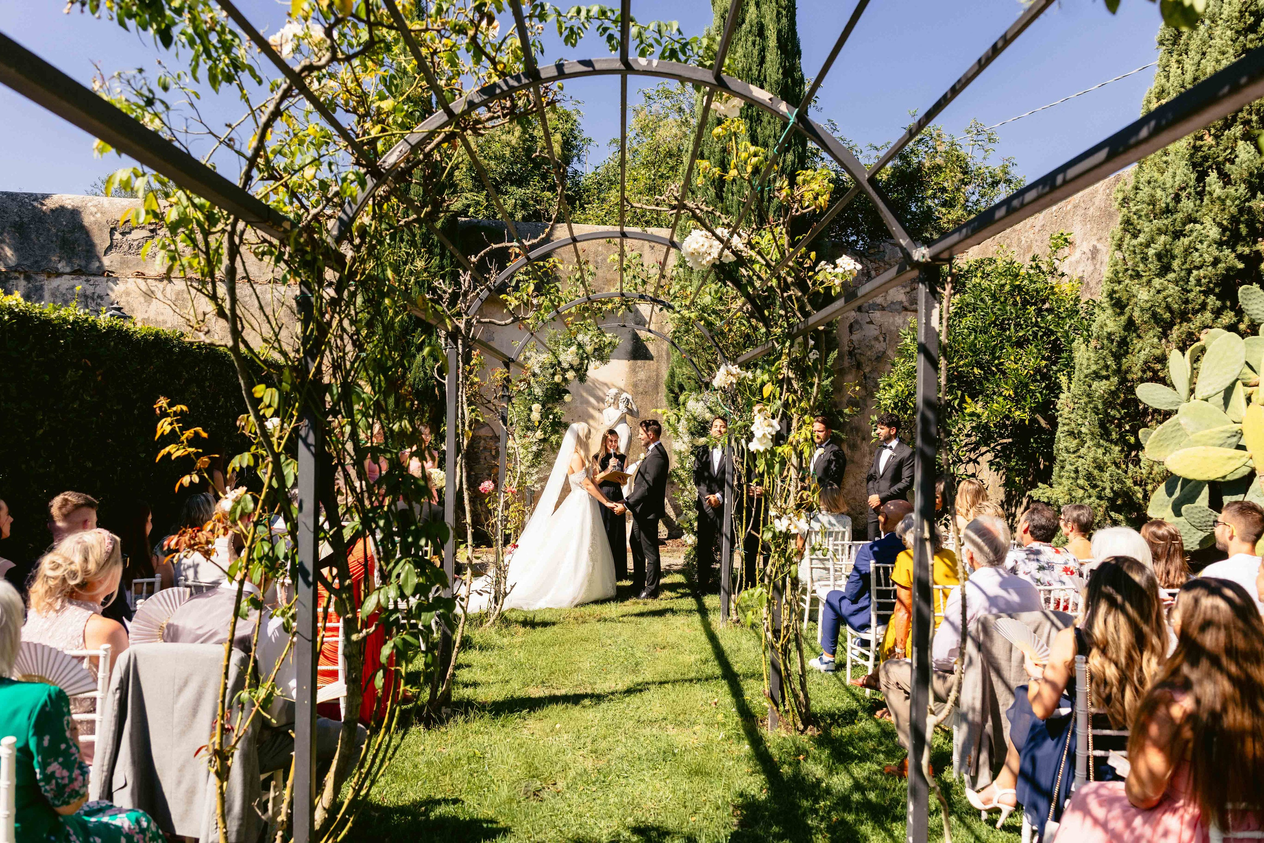 Wedding in Pisa — Villa Scorzi. Hochzeitsfotograf Deutschland & Destination Weddings | Moderne Hochzeitsfotografie