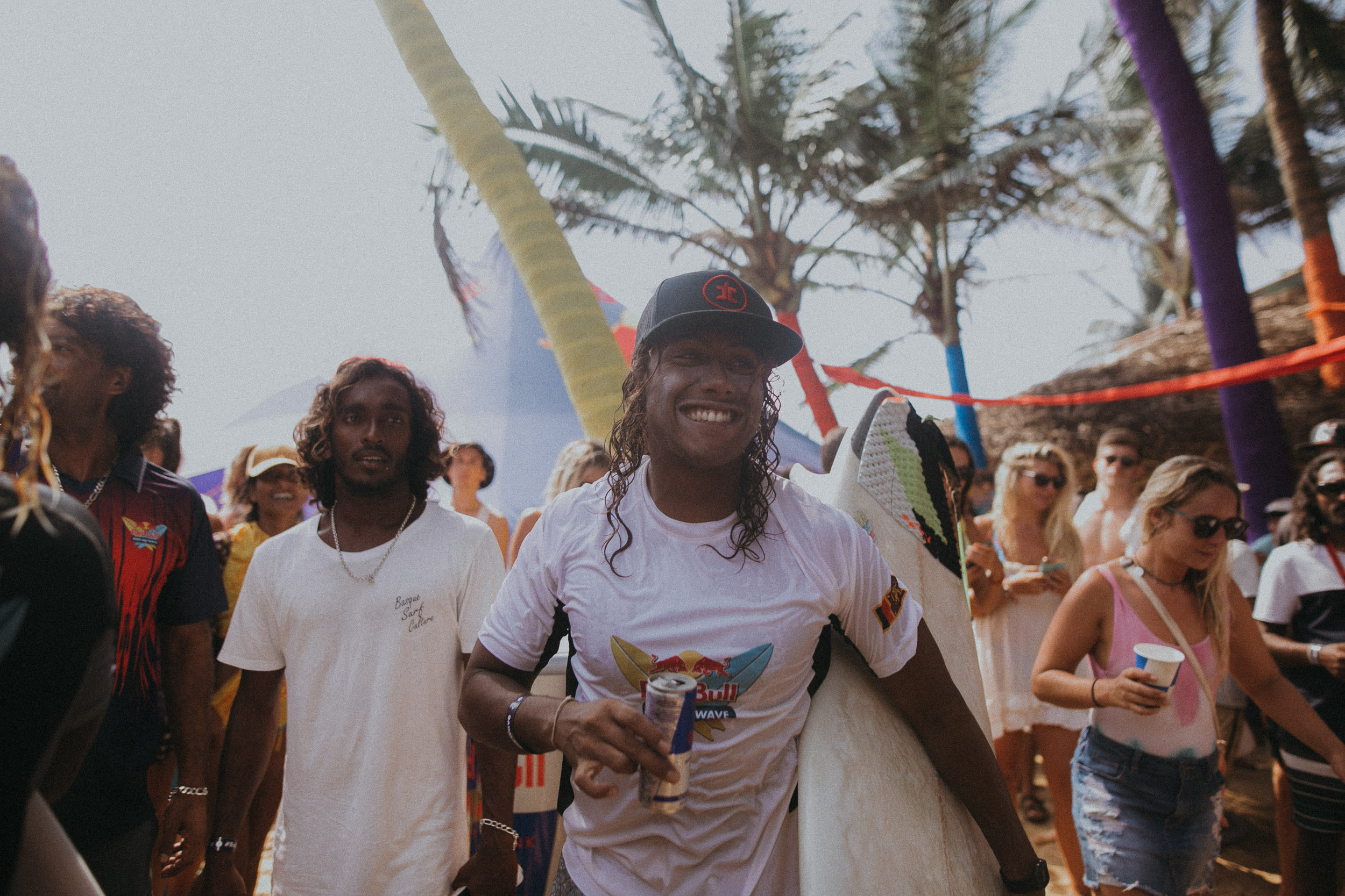 Red Bull Ride my wave. Alex&Polly | Wedding & Family Photographer Tbilisi