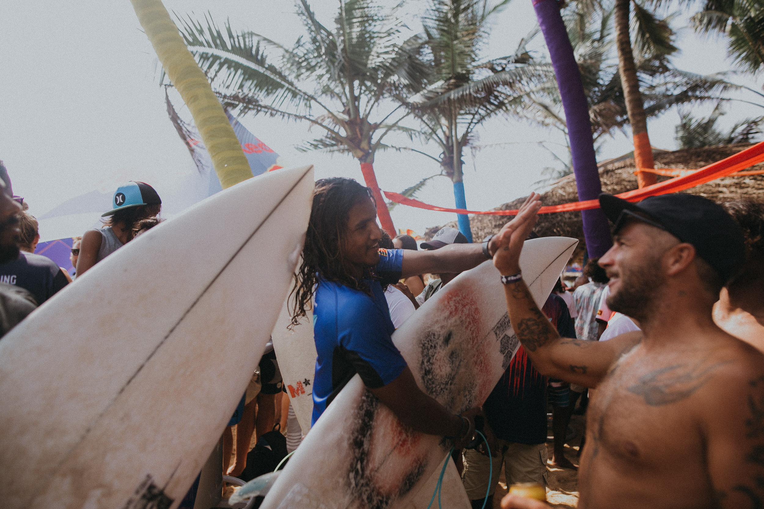 Red Bull Ride my wave. Alex&Polly | Wedding & Family Photographer Tbilisi