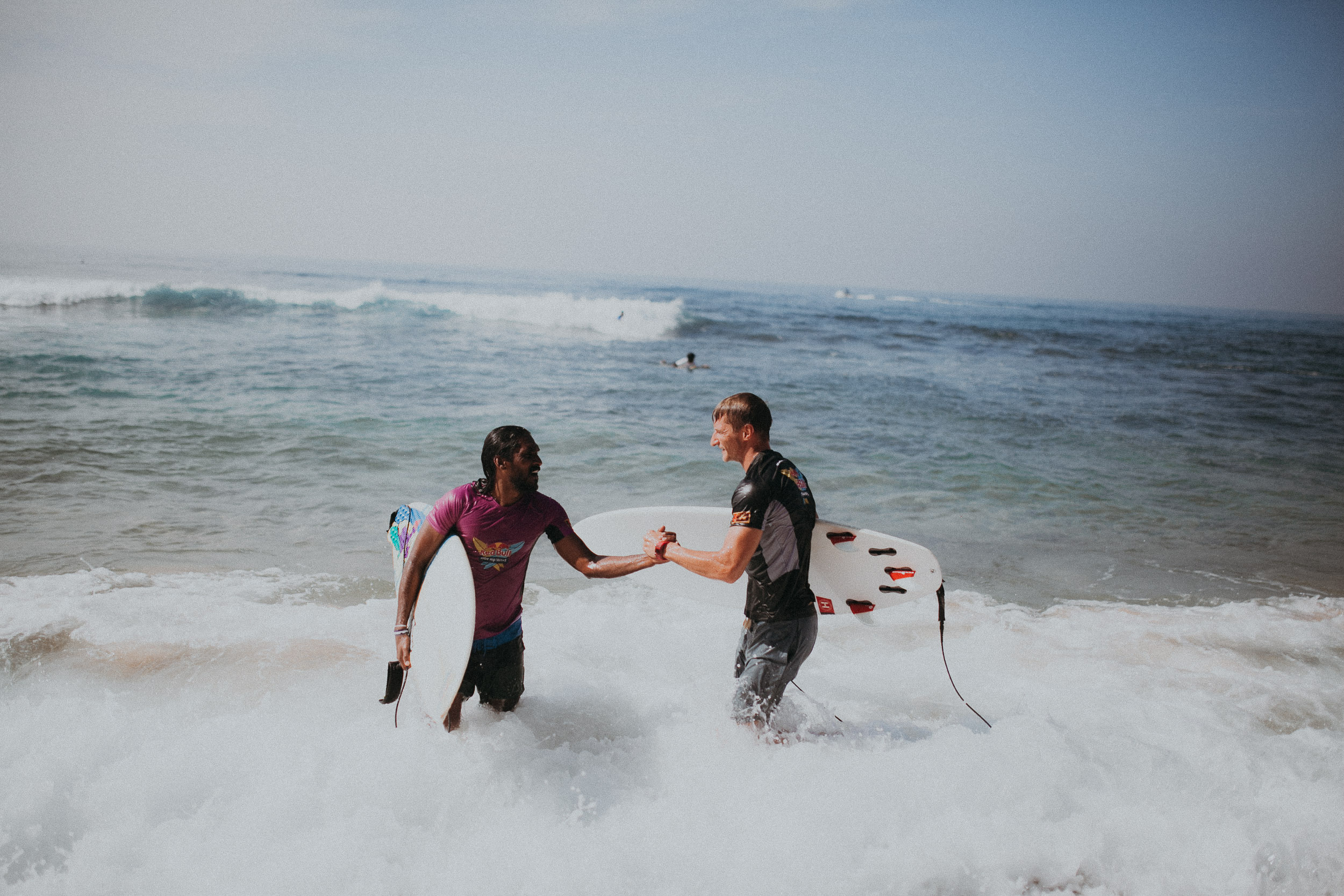Red Bull Ride my wave. Alex&Polly | Wedding & Family Photographer Tbilisi