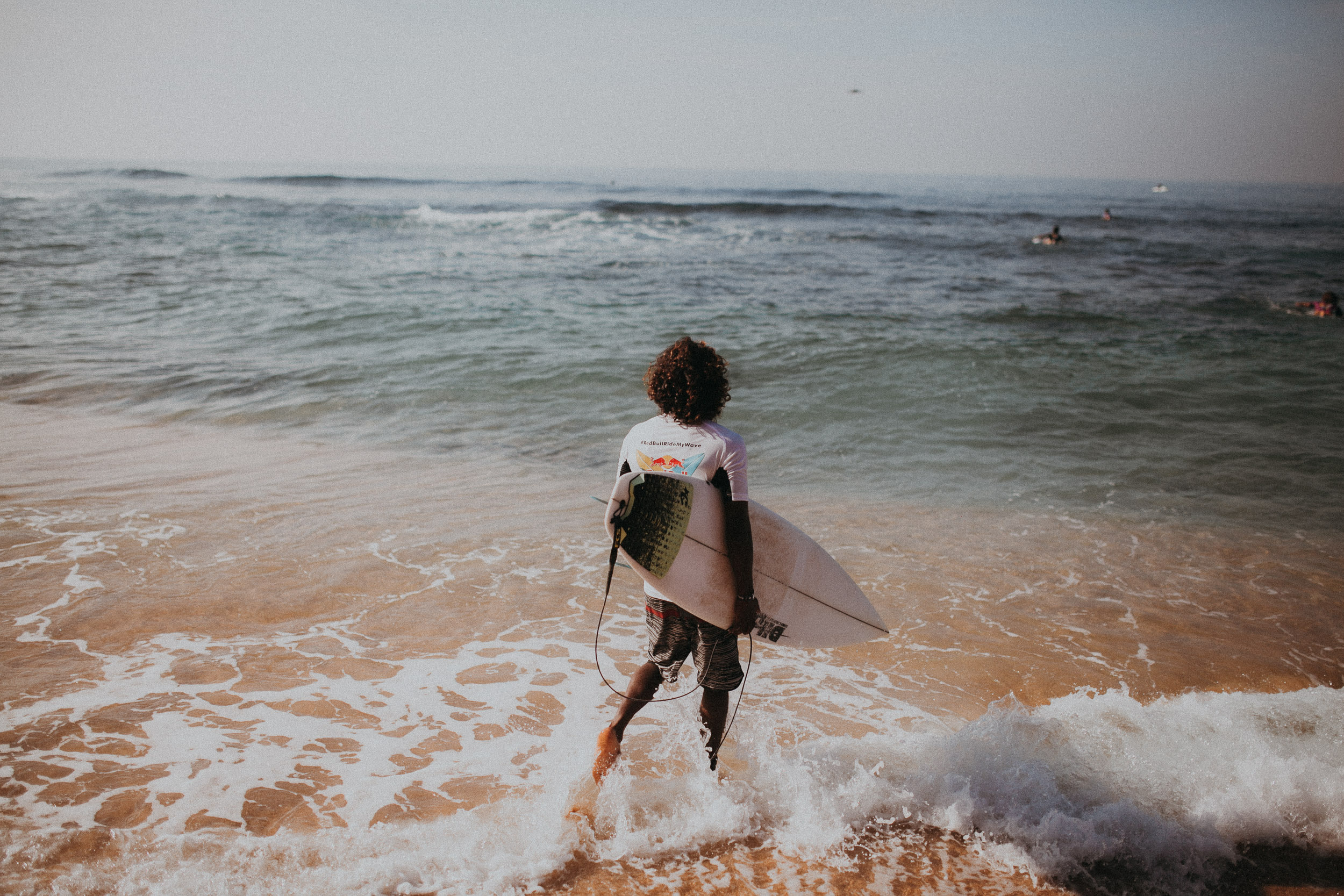 Red Bull Ride my wave. Alex&Polly | Wedding & Family Photographer Tbilisi