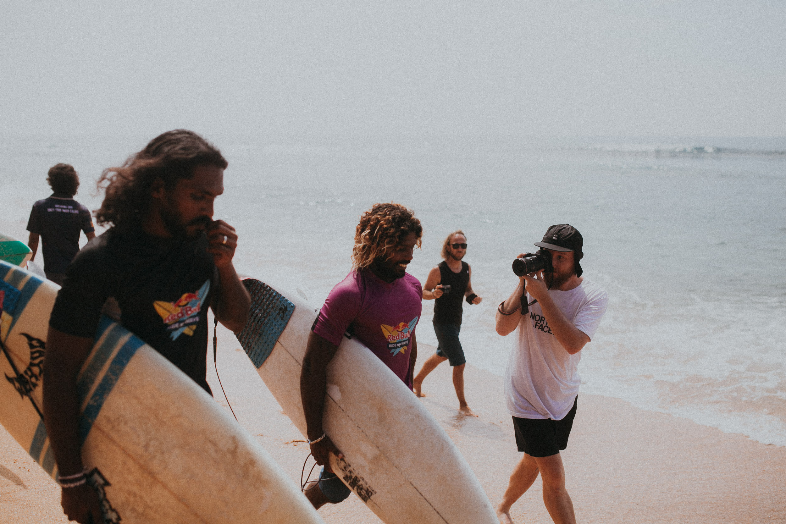 Red Bull Ride my wave. Alex&Polly | Wedding & Family Photographer Tbilisi
