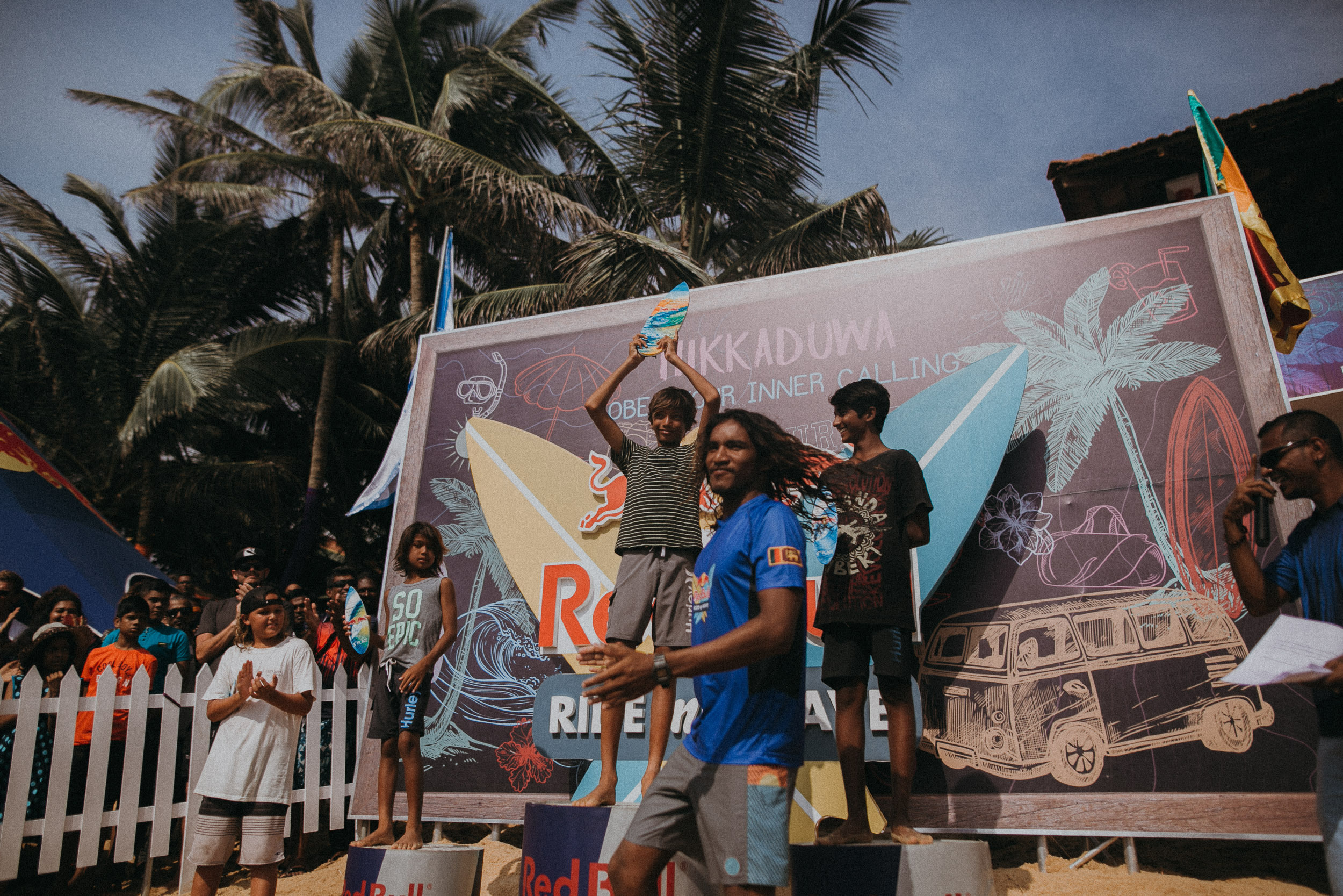 Red Bull Ride my wave. Alex&Polly | Wedding & Family Photographer Tbilisi