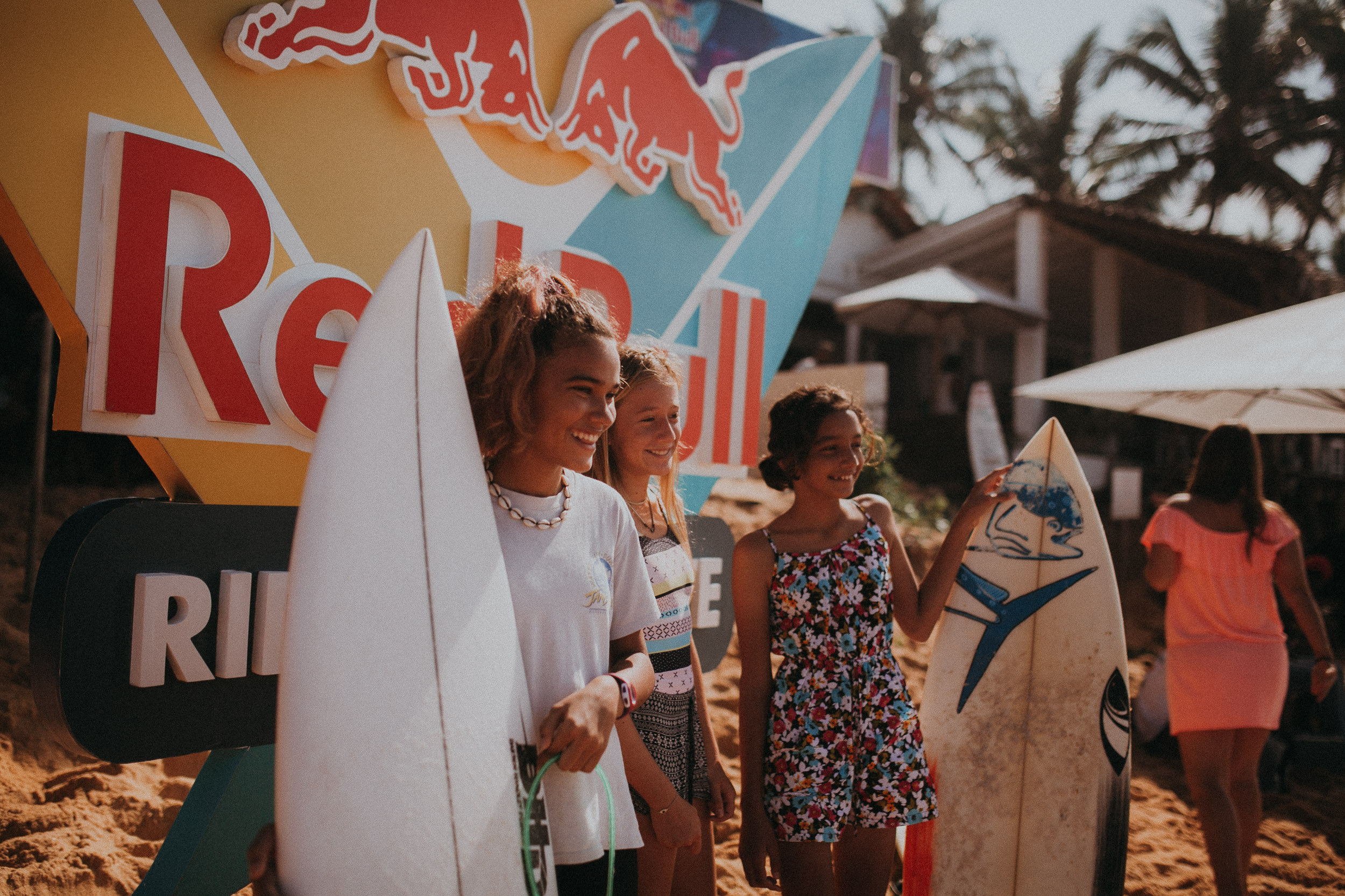 Red Bull Ride my wave. Alex&Polly | Wedding & Family Photographer Tbilisi
