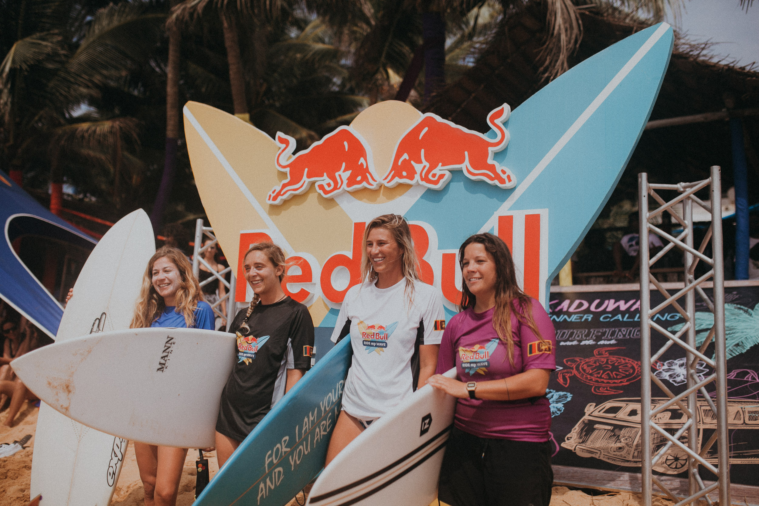 Red Bull Ride my wave. Alex&Polly | Wedding & Family Photographer Tbilisi