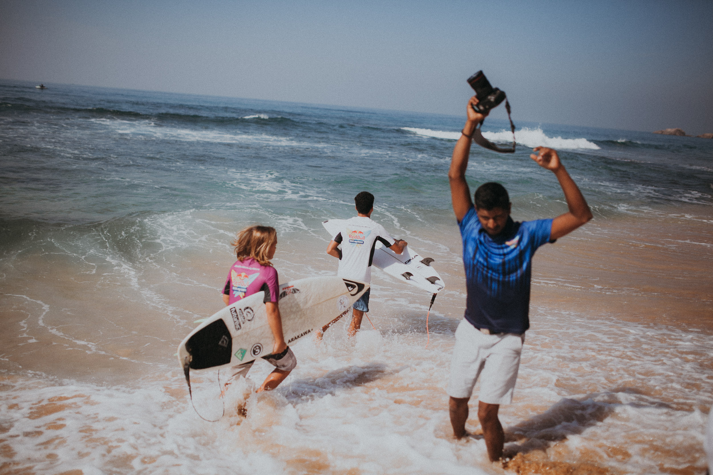Red Bull Ride my wave. Alex&Polly | Wedding & Family Photographer Tbilisi