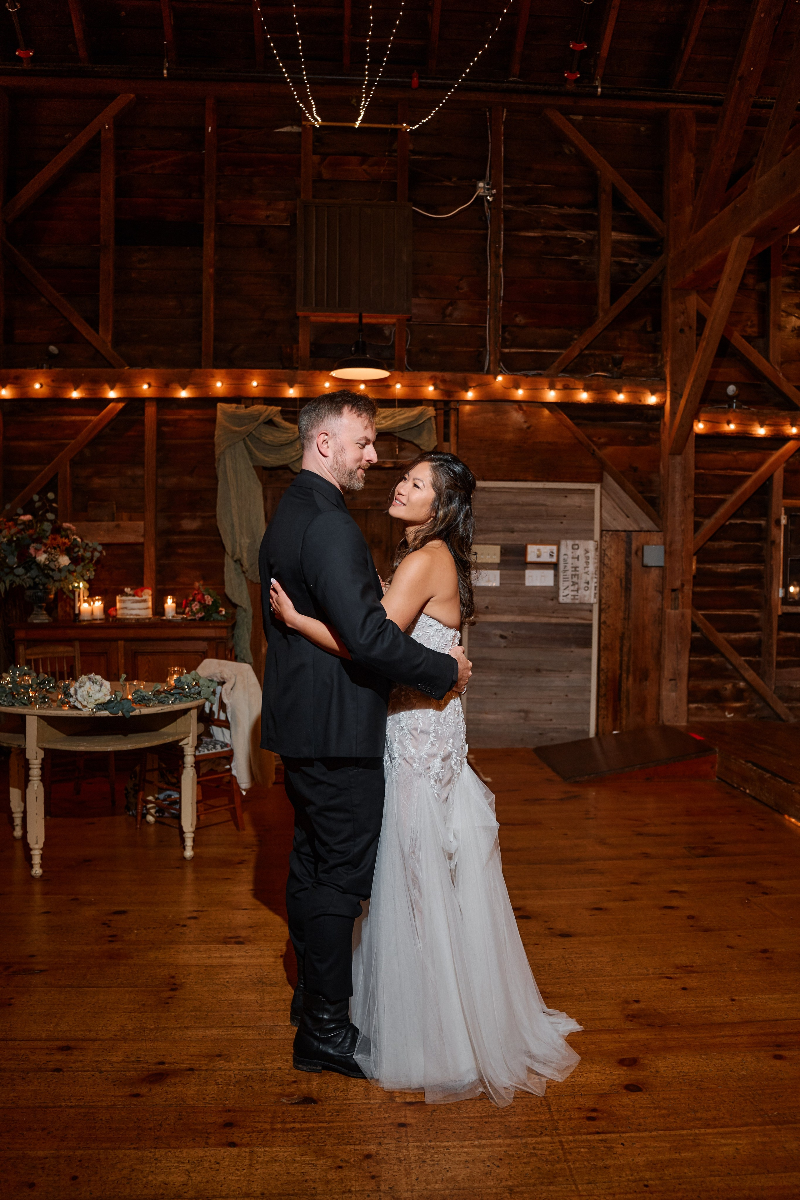 Stephanie & James. Professional Wedding and event photographer USA New York