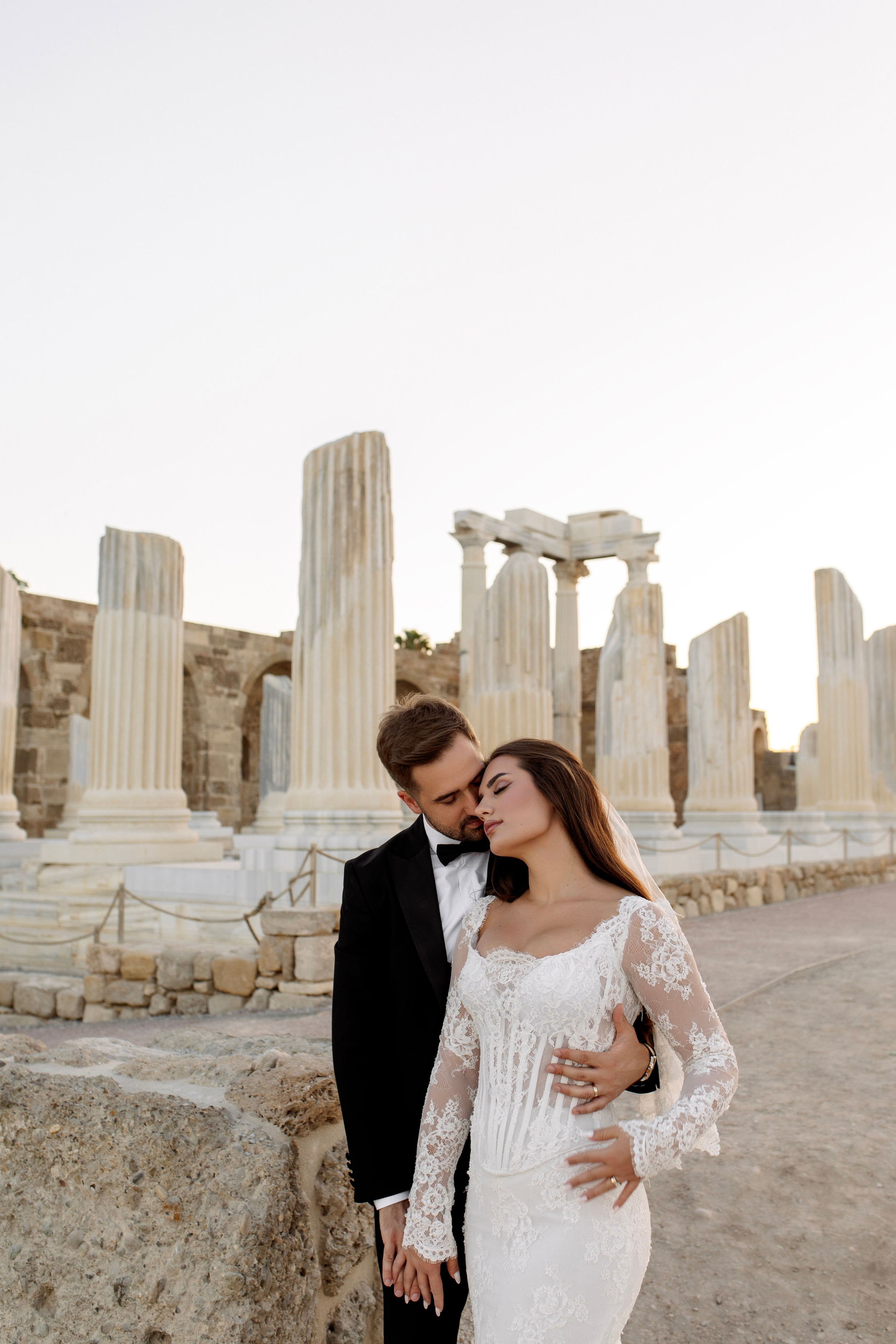 Sunrise.Dawn Romance in the Old City. Professional Photographer in Alanya, Side, Belek | Alsu Develi  Wedding, Family and portrait photo sessions