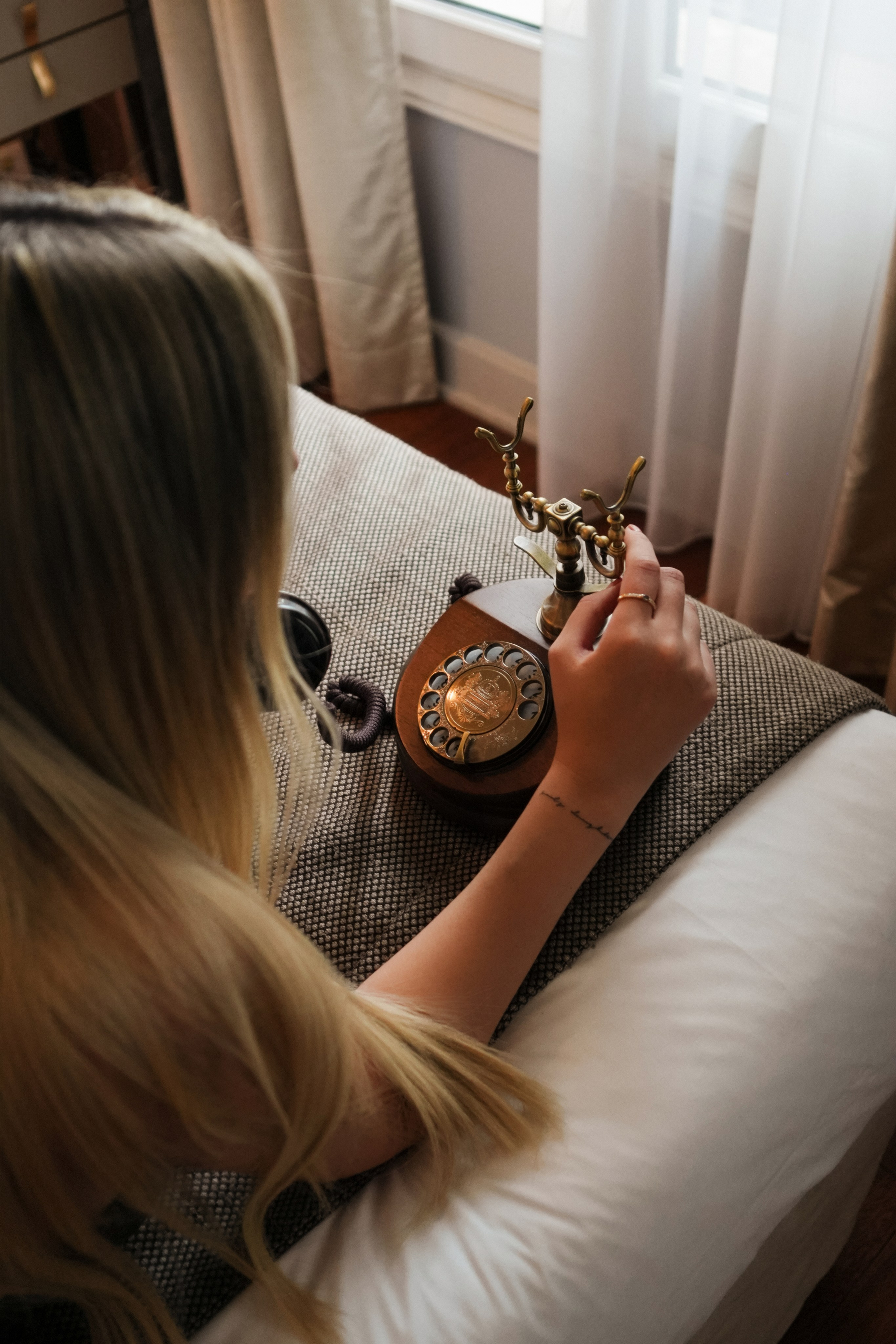 Portraits and content. Photographer in Paris Yulia Shkadina | Couples, engagement, pre-wedding, individual photo-shoots in Paris at the best locations