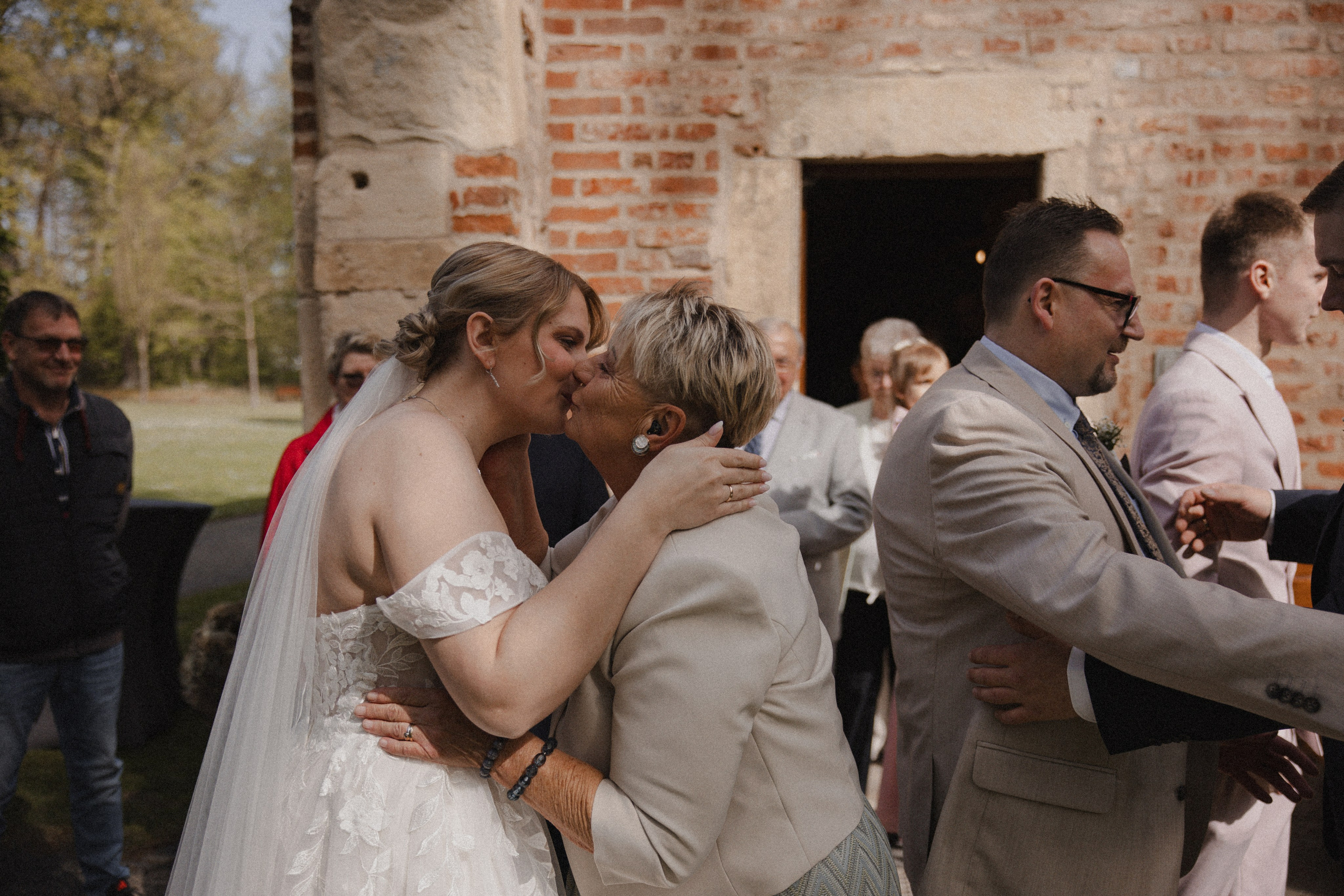 Lorena & Jan l Schloss Sythen. Hochzeitsfotografin Bochum | Halyna Reiche Fotografie NRW