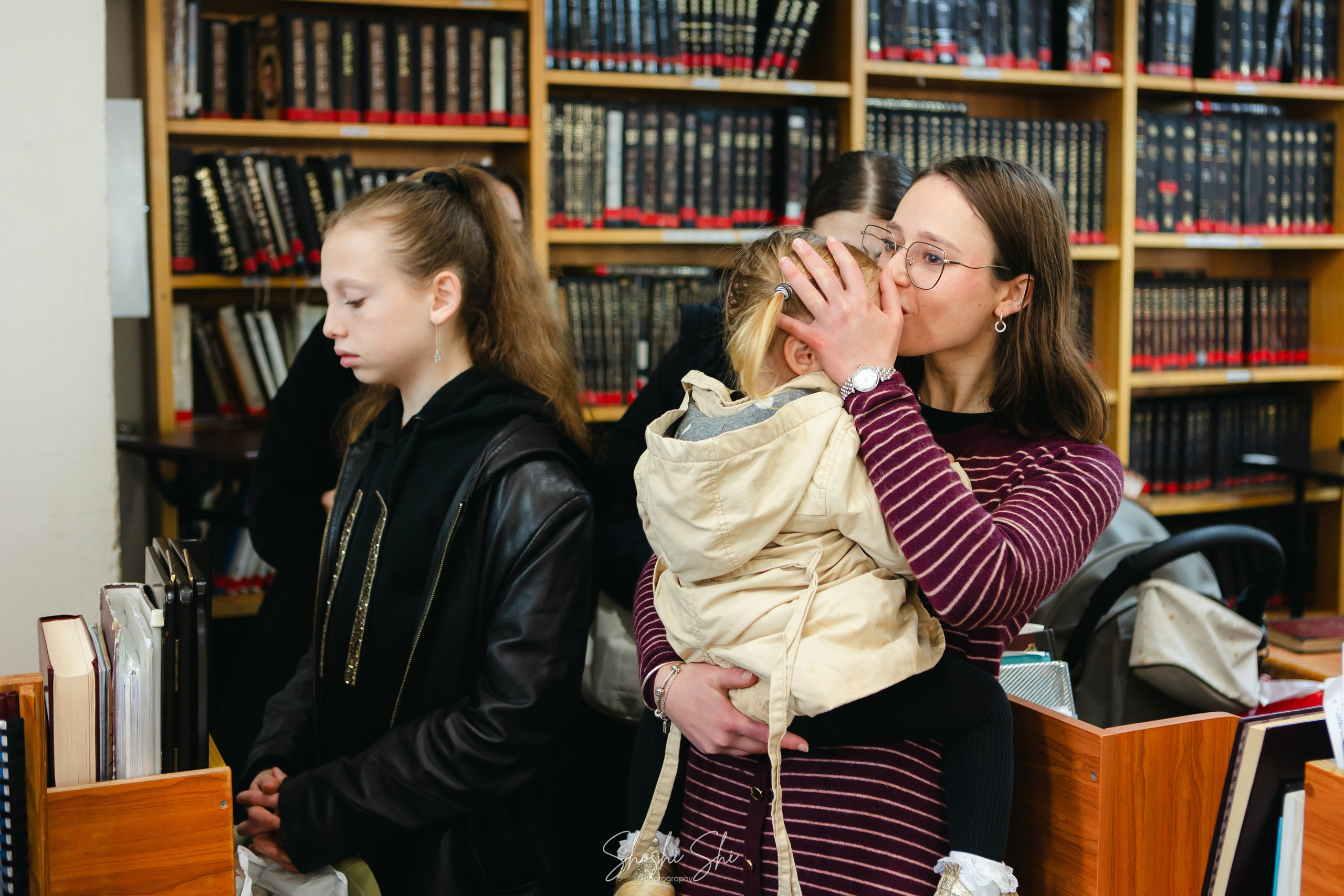 BRIT TWINS. Https://shi-photo.com/