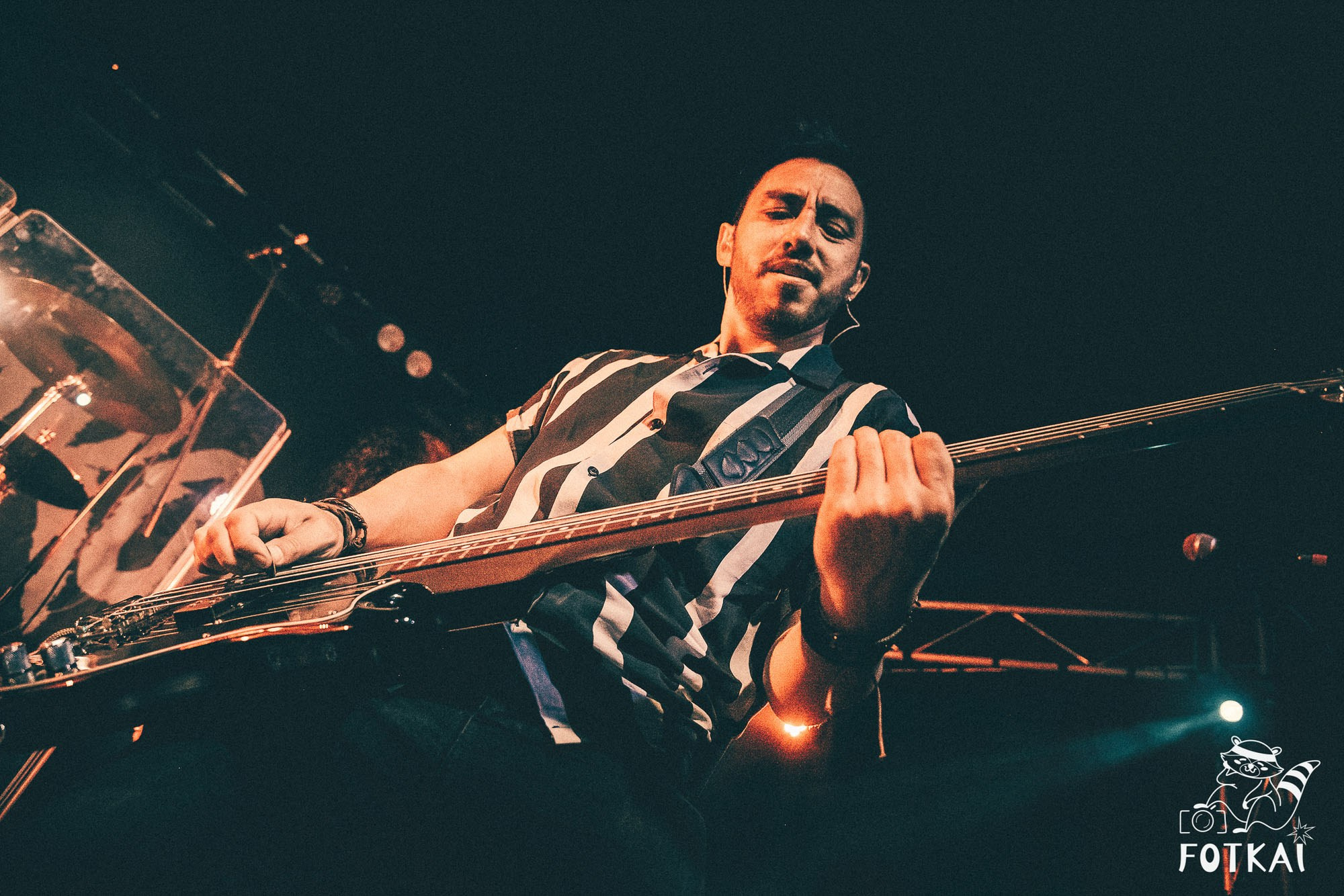 DENISDENIS — reportaje fotográfico del concierto en la Sala Marearock (Alicante) | FOTKAI