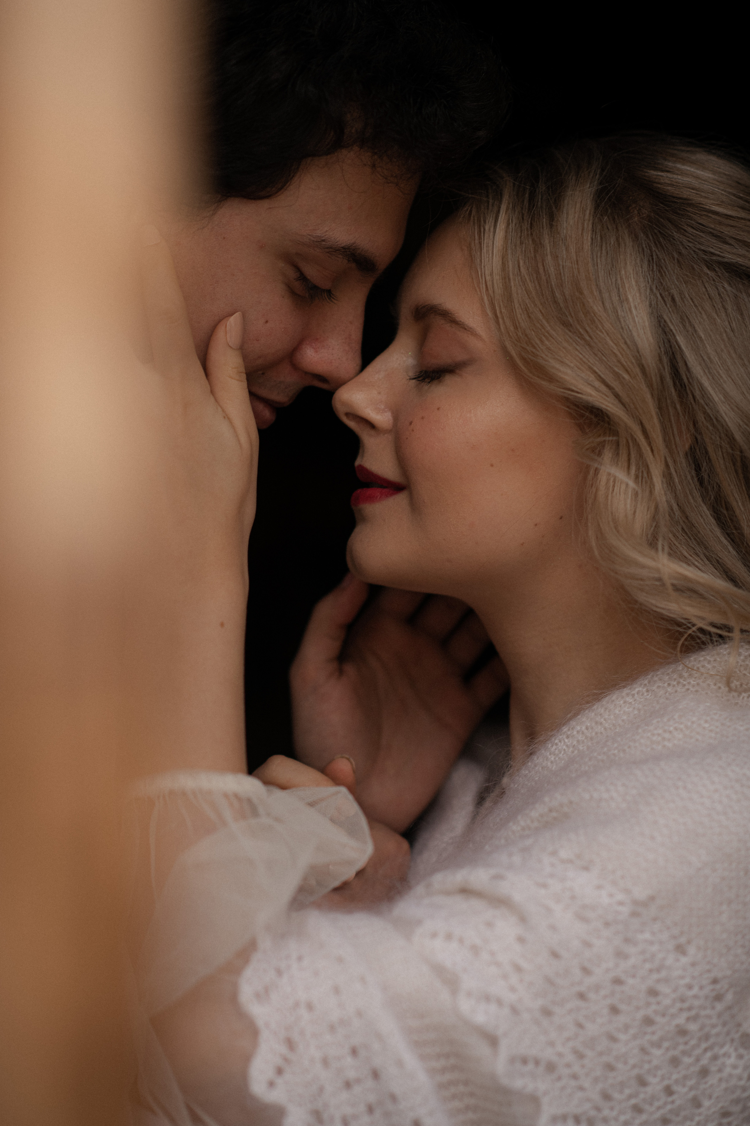 Romantic micro-wedding photoshoot. Wedding & Family photographer in County Donegal and Dublin, Ireland