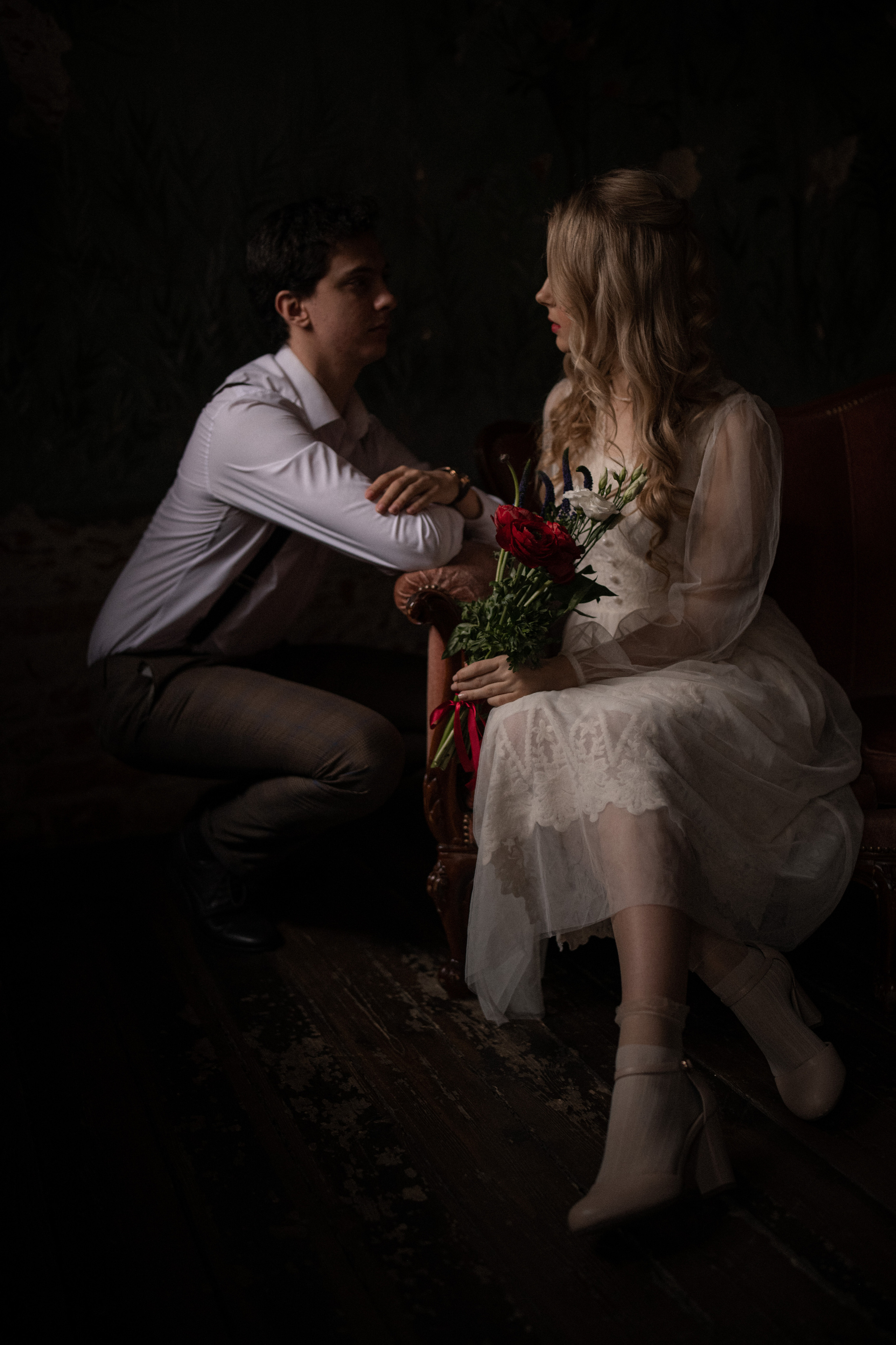 Romantic micro-wedding photoshoot. Wedding & Family photographer in County Donegal and Dublin, Ireland