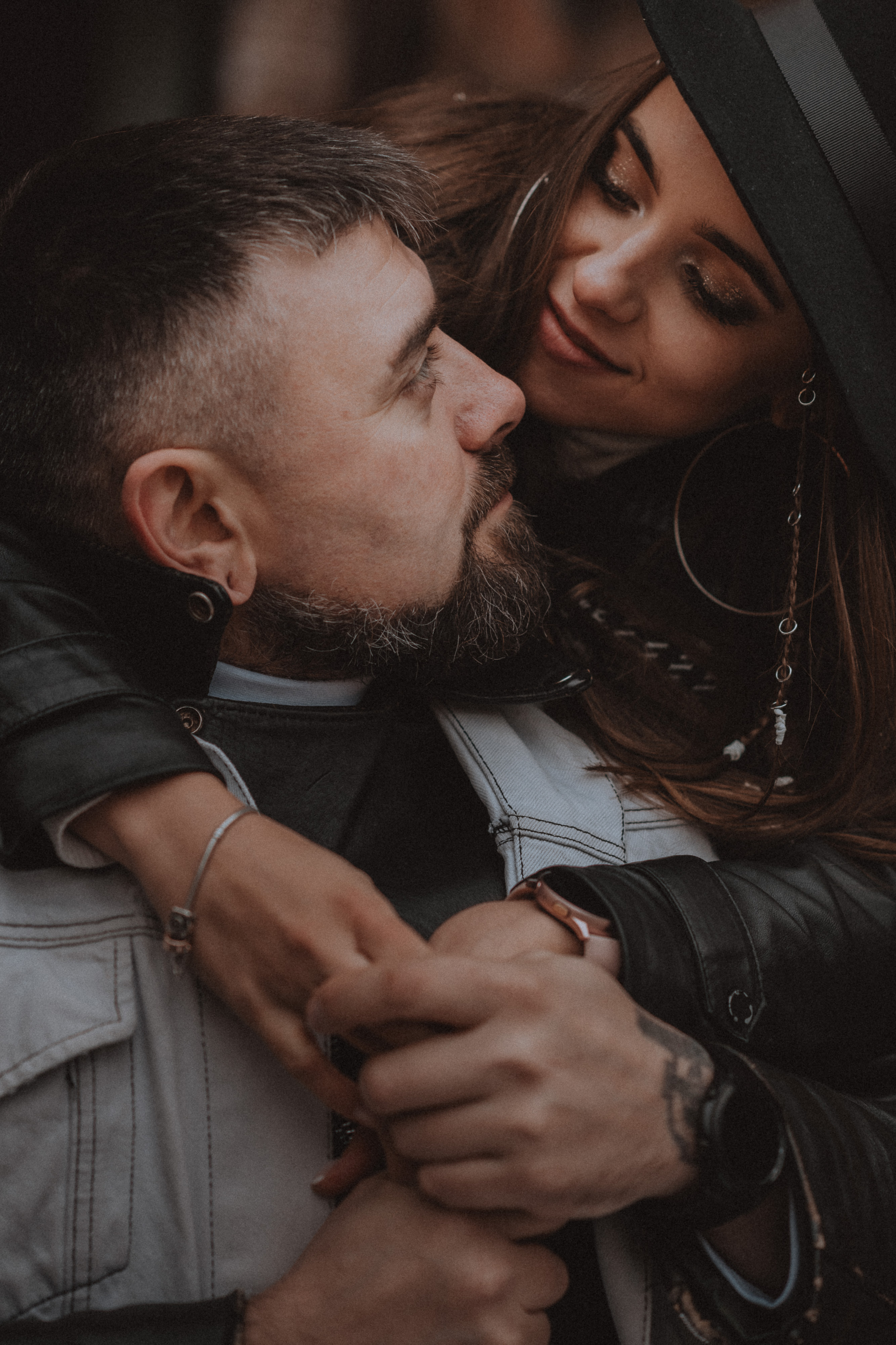 Family walk. Wedding & Family photographer in County Donegal and Dublin, Ireland