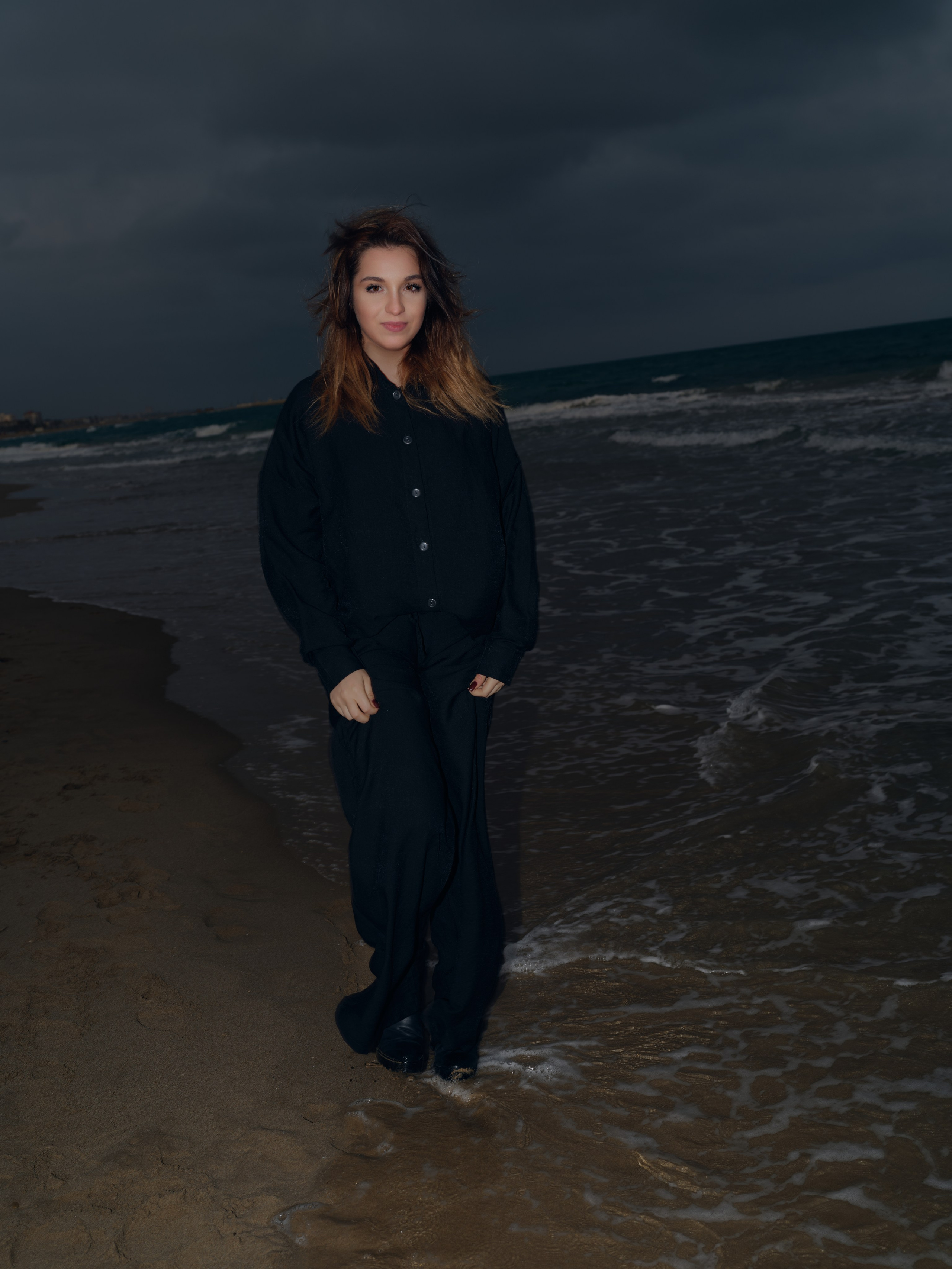 Outdoor Editorial Session. Ekaterina Mitsen. Portrait photographer based is Spain