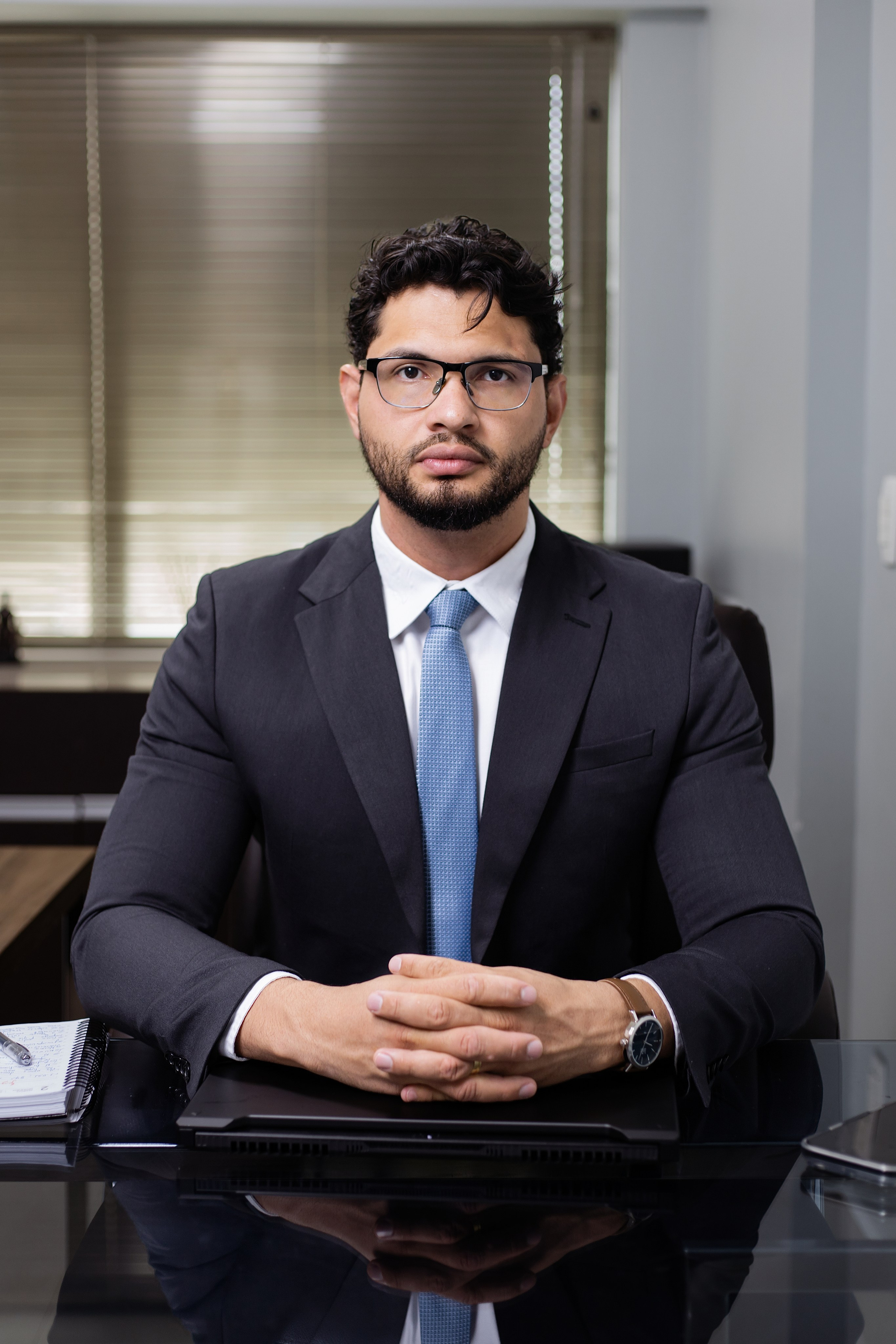 CORPORATIVO. Eu Talyssa Mendonça (Fotógrafa, Goiânia — GO)