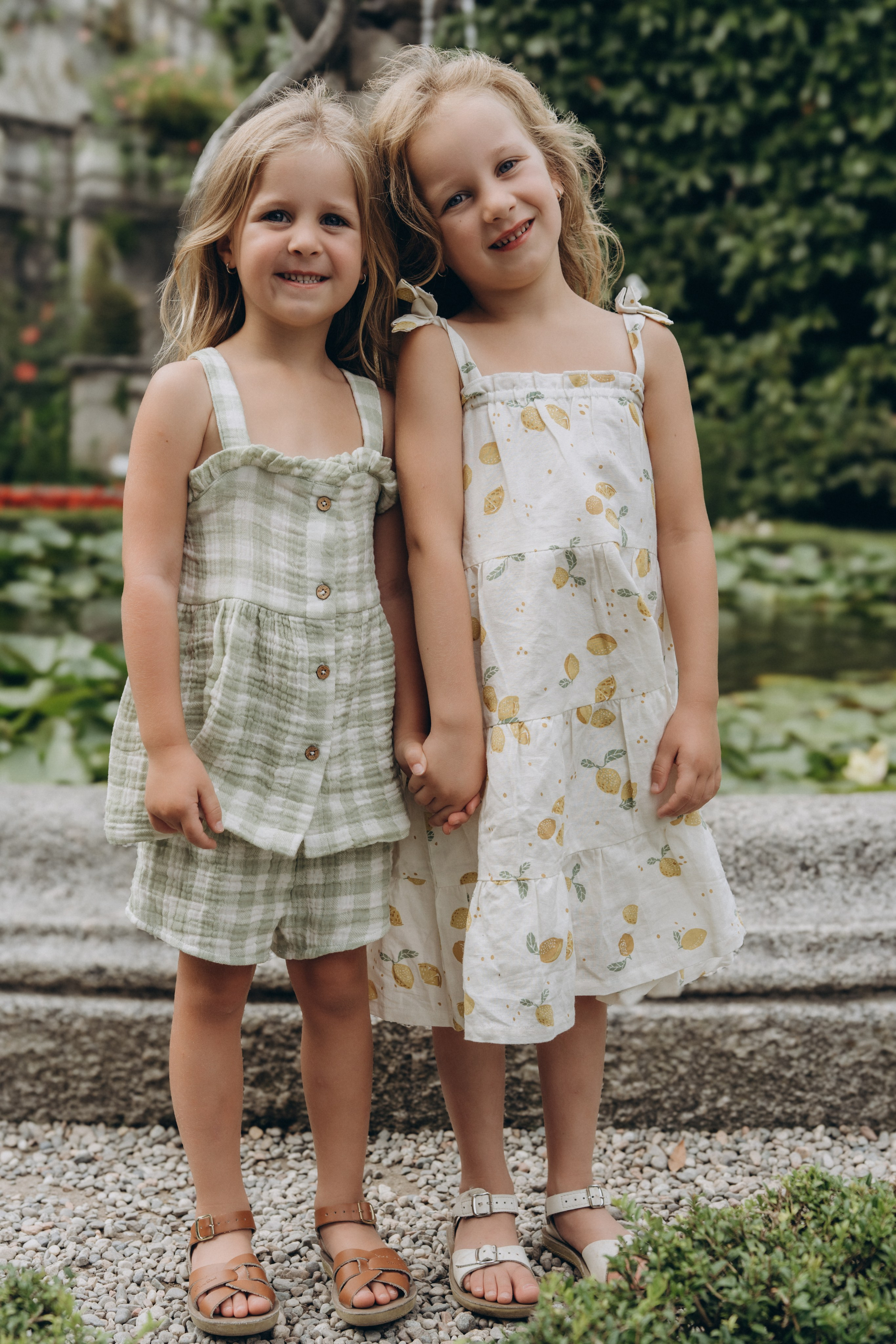 Family moments in Como Lake. PHOTOGRAPHER IN ITALY