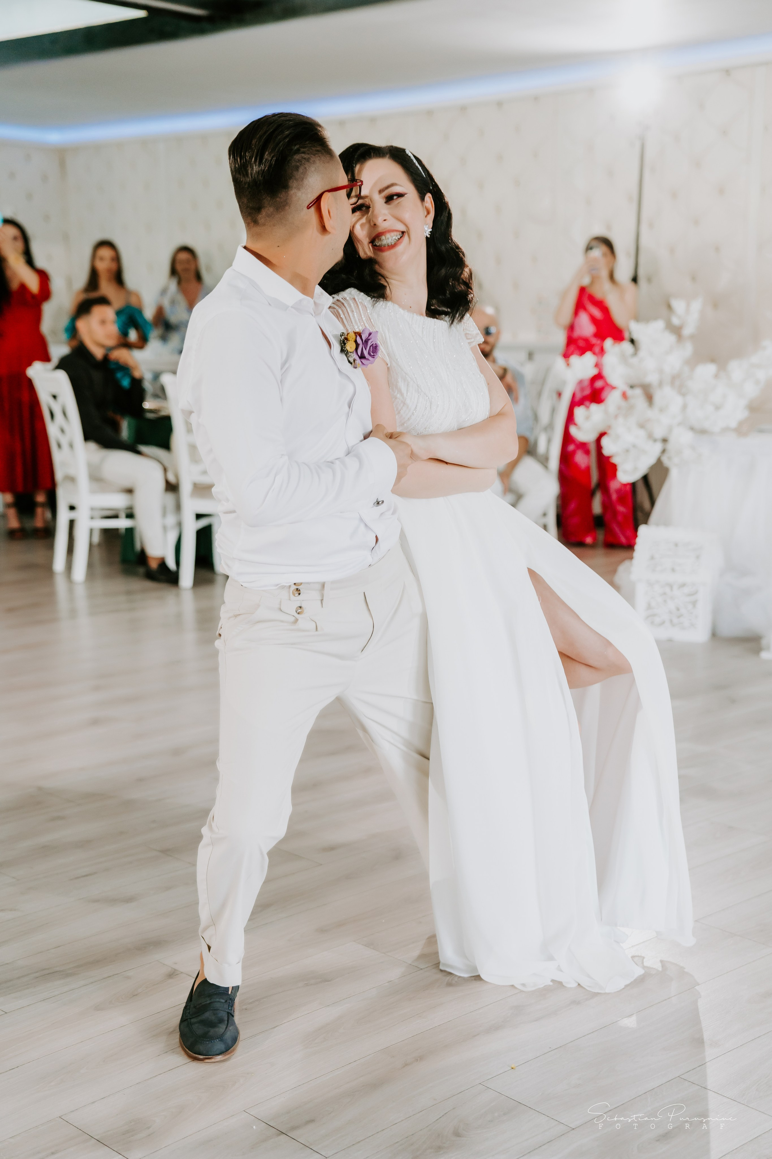 Simona & Sebastian. Sebastian Purusniuc Fotograf - Iasi