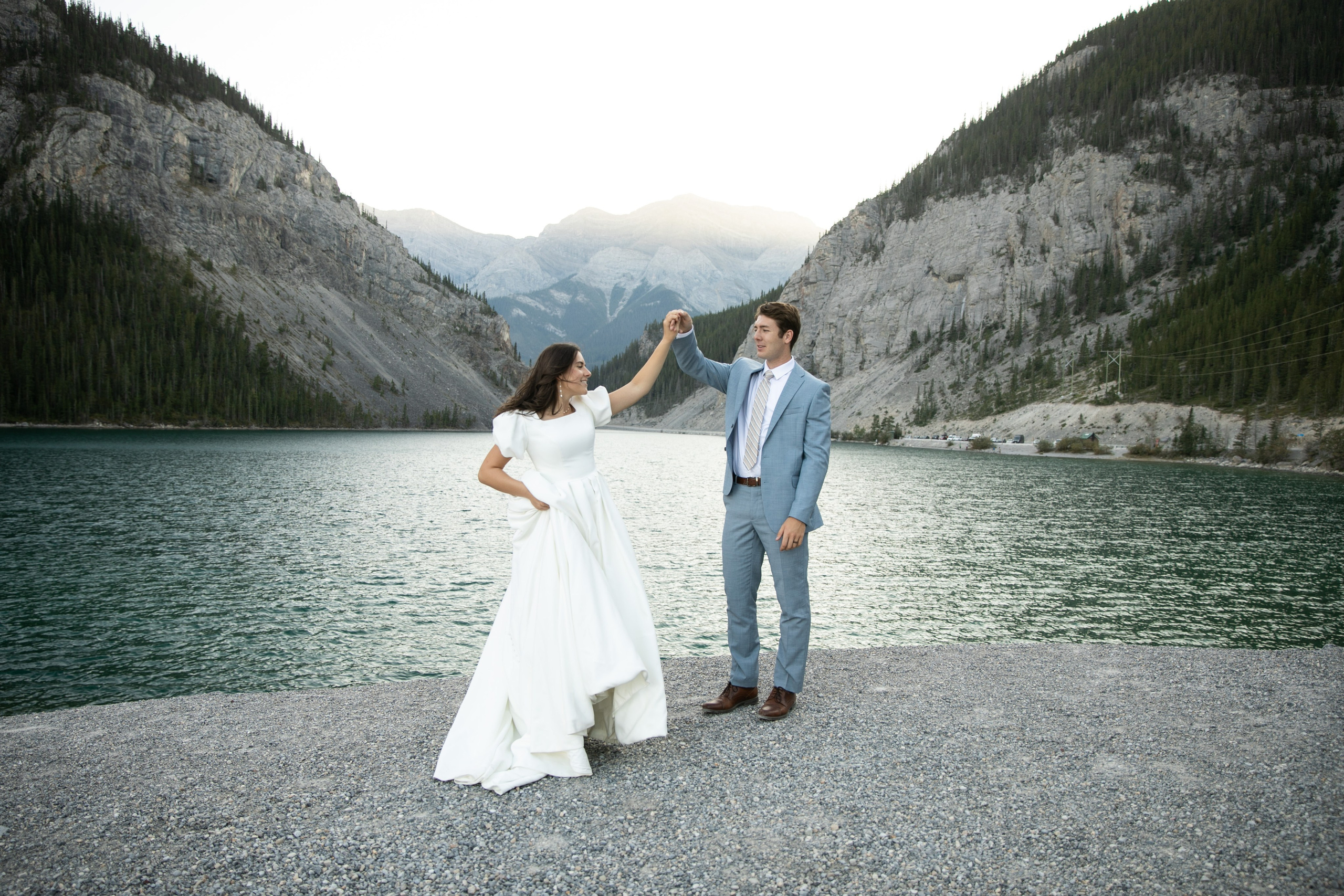 Charity and Josh Wedding — Canmore. Fotografía accesible en Calgary