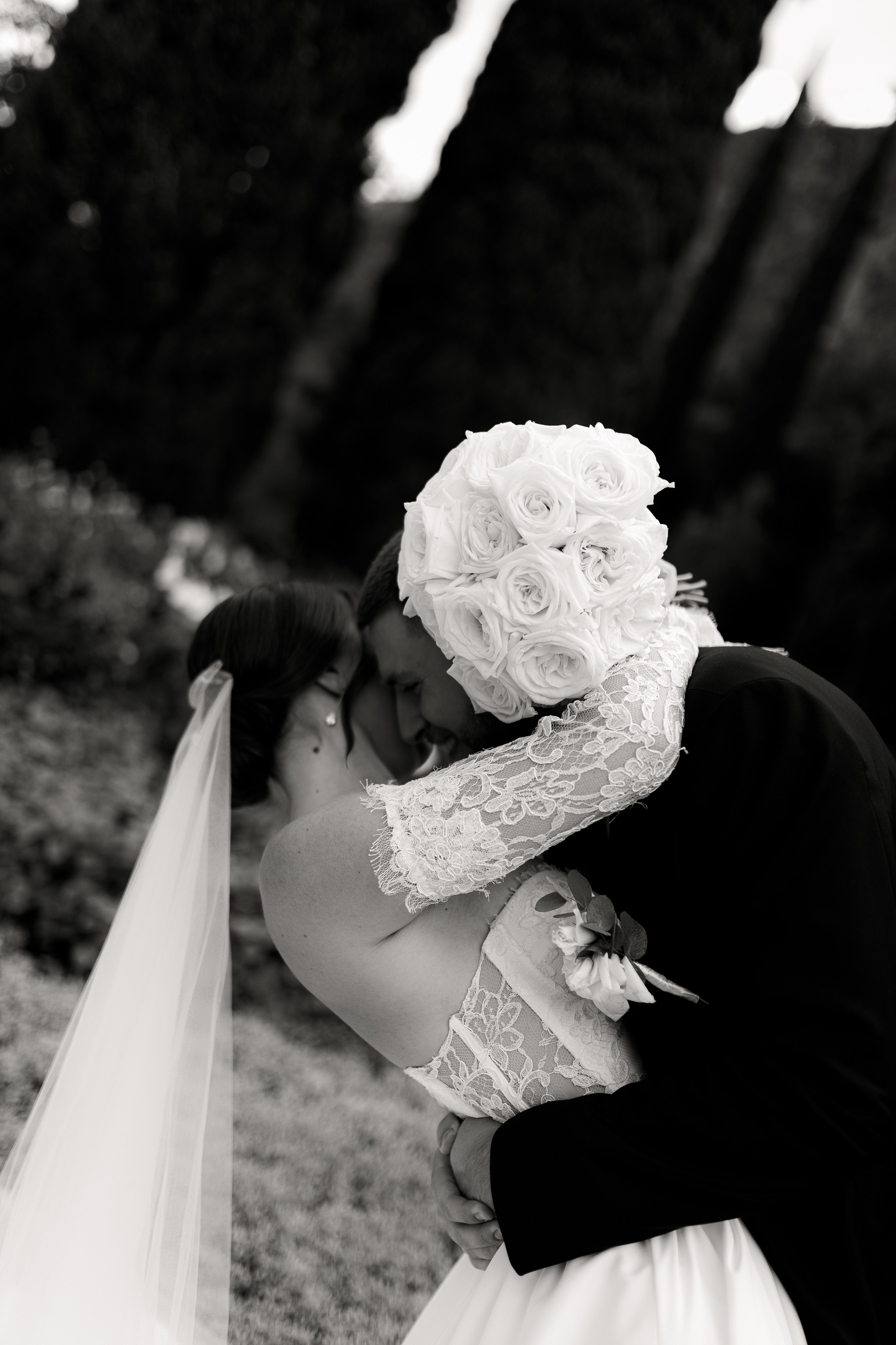 Денис & Каріна. Wedding photographer in Georgia