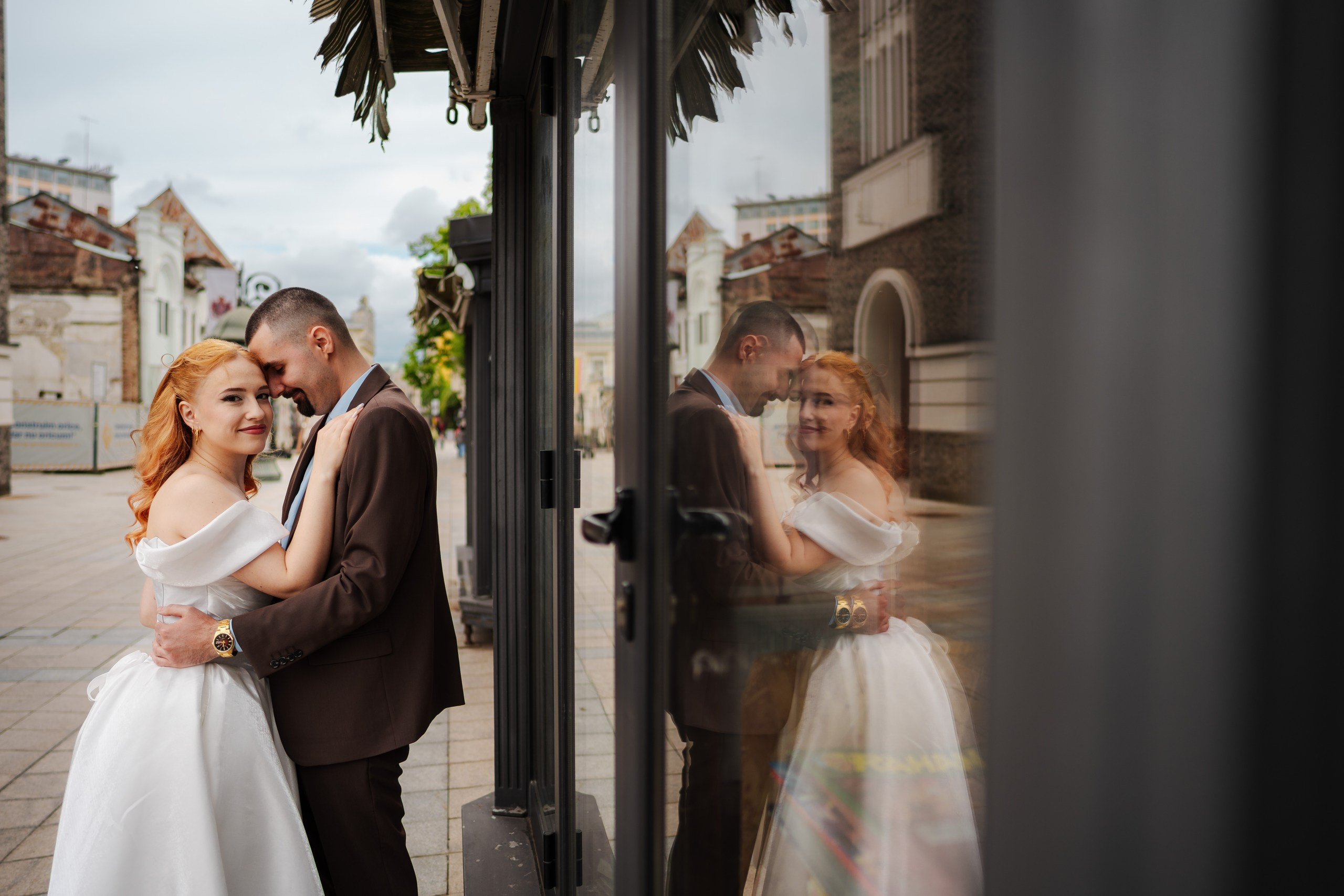 Gabriela & Alin Civil Wedding. Ionut Cimpoes FOTOGRAF