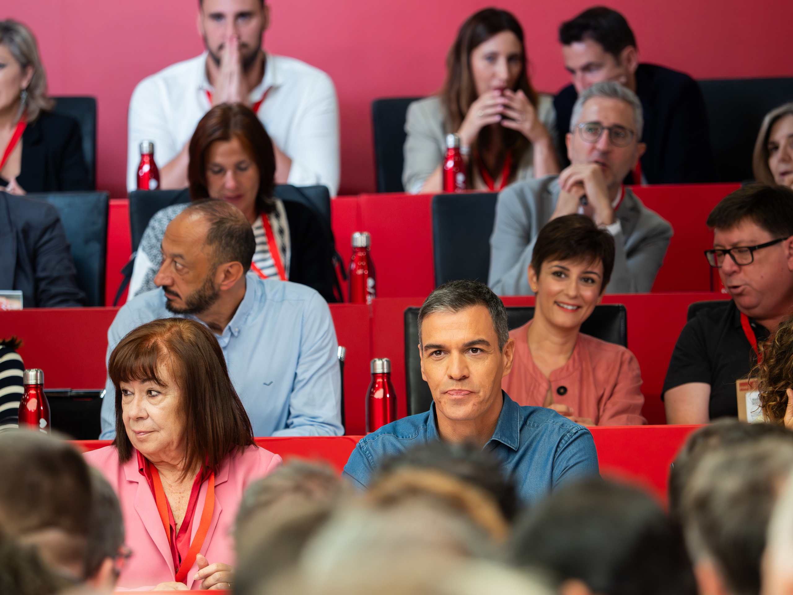 Eventos y Reuniones Diplomáticas. Fotógrafa de Periodismo y Documentación, Teatro, Cine, Shooting para Modelos, Bodas, Bautizos, Comuniones, Familia y Eventos