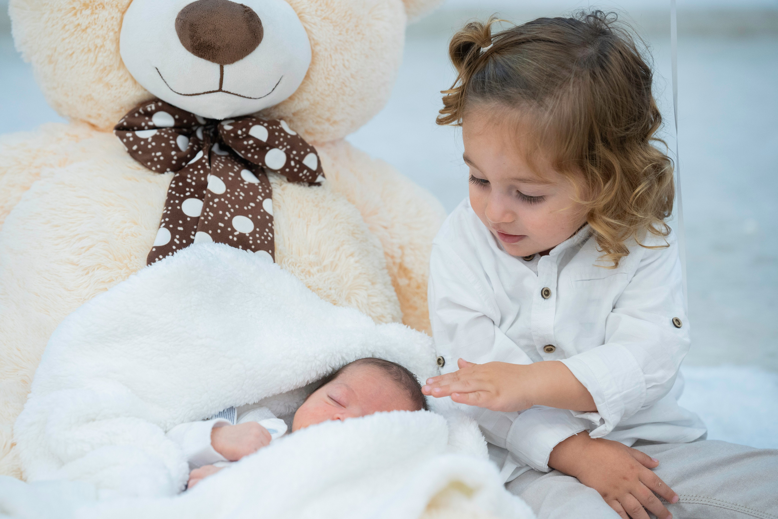 הברית של יוסף וחנה. יוסף מזרחי צילום חתונה, ברית וזוגיות. צלם מקצועי שאוהב להוציא אתכם הכי יפים ברגעים הכי מרגשים