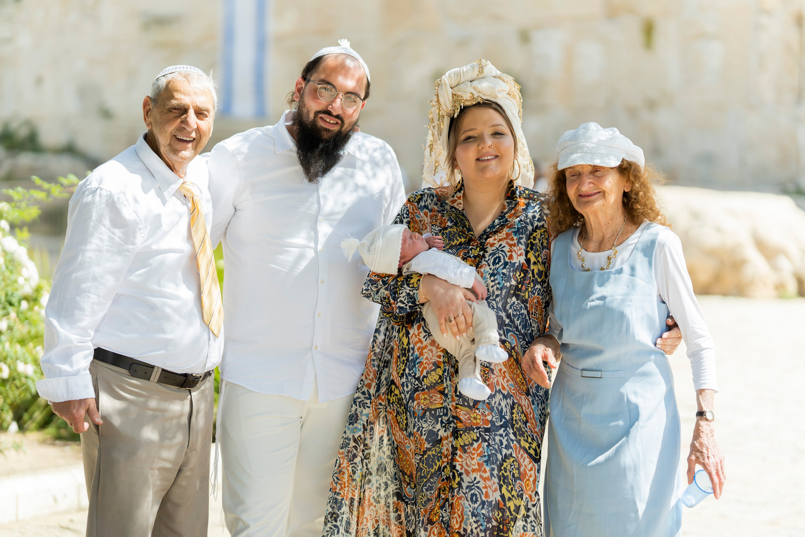 הברית של נחמן חזן. יוסף מזרחי צילום חתונה, ברית וזוגיות. צלם מקצועי שאוהב להוציא אתכם הכי יפים ברגעים הכי מרגשים