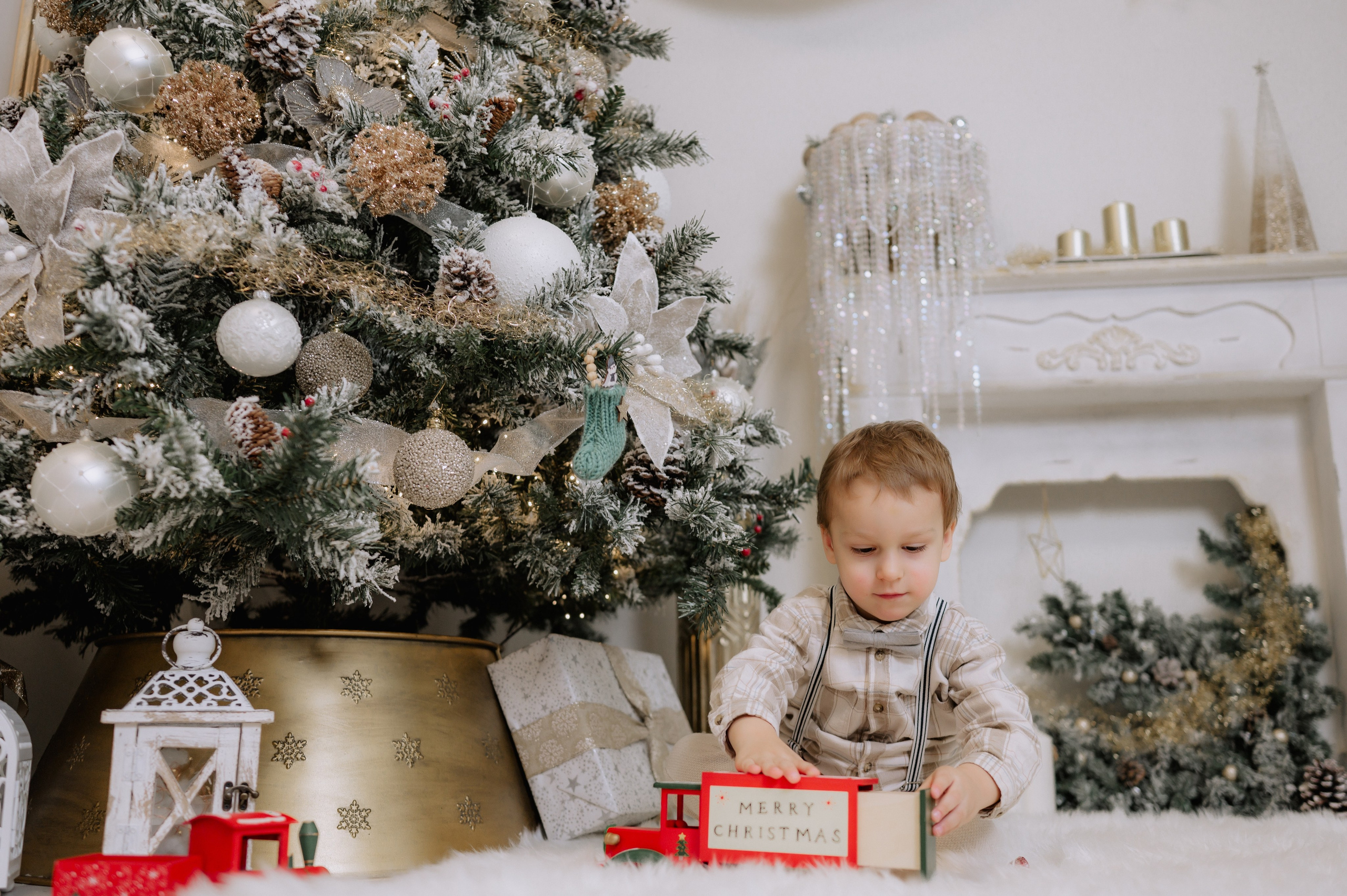 Sedinta foto craciun. Proud Vision Weddings | Wedding Photography & Film — Servicii profesionale Foto Video Nunta Iasi