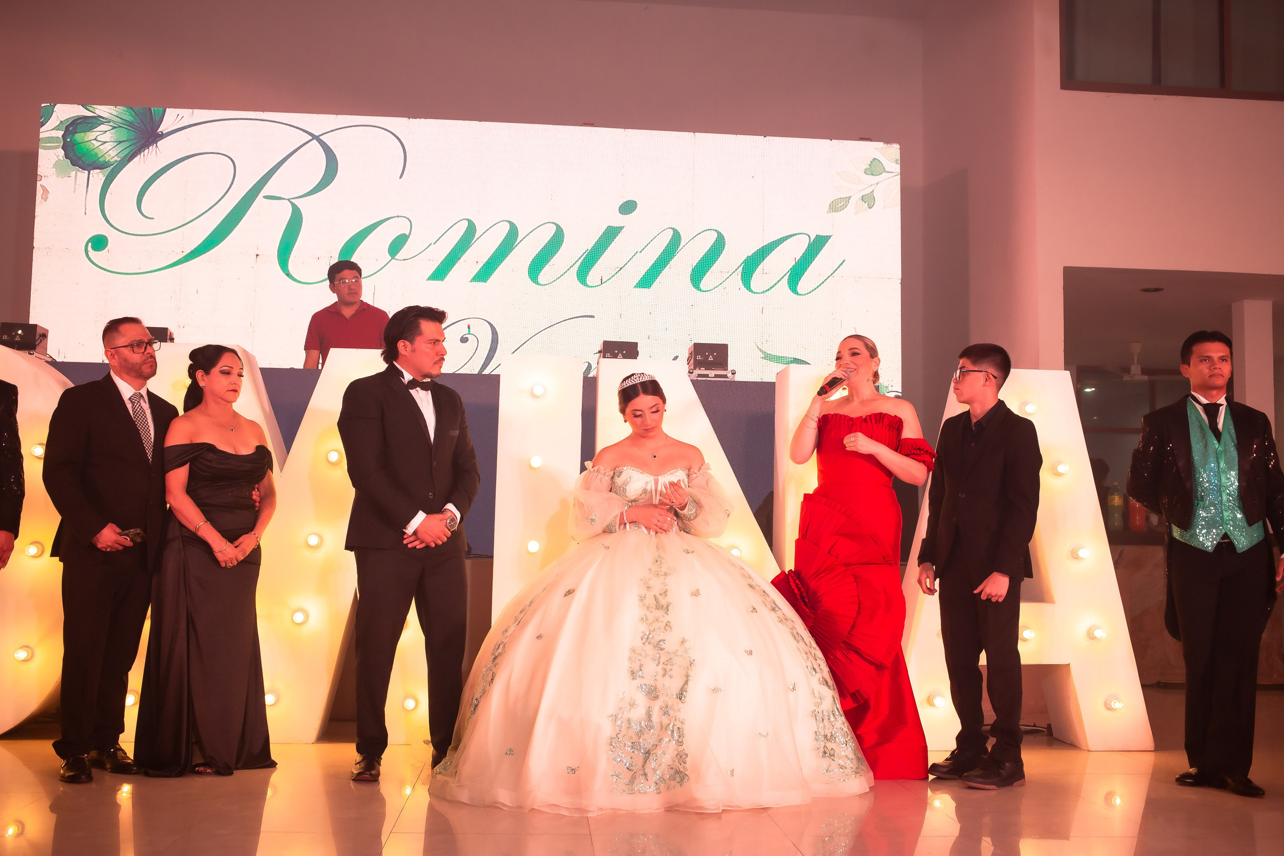 XV AÑOS ROMINA