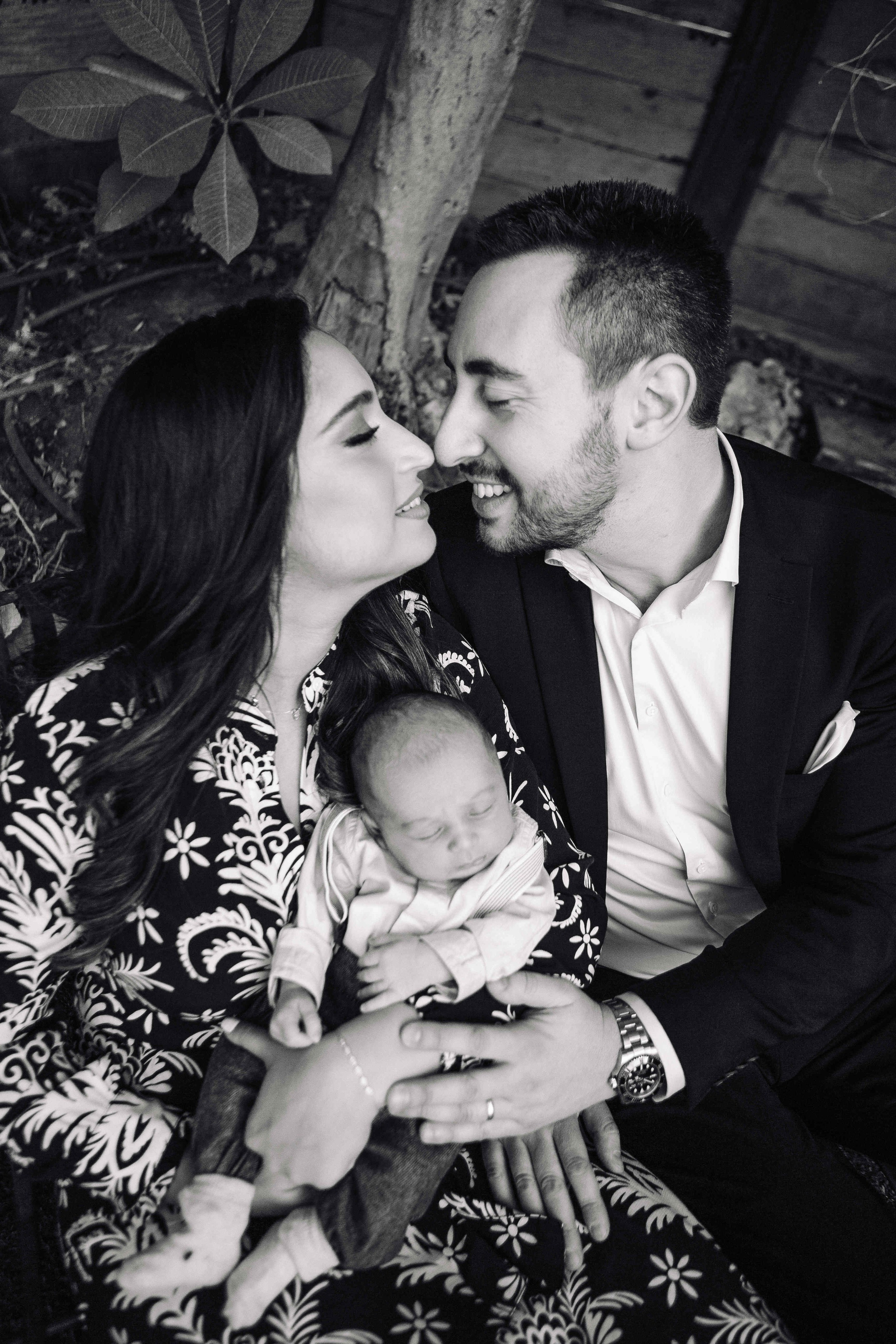 BRIT MILA (BIG EVENT). PHOTOGRAPHER IN ISRAEL