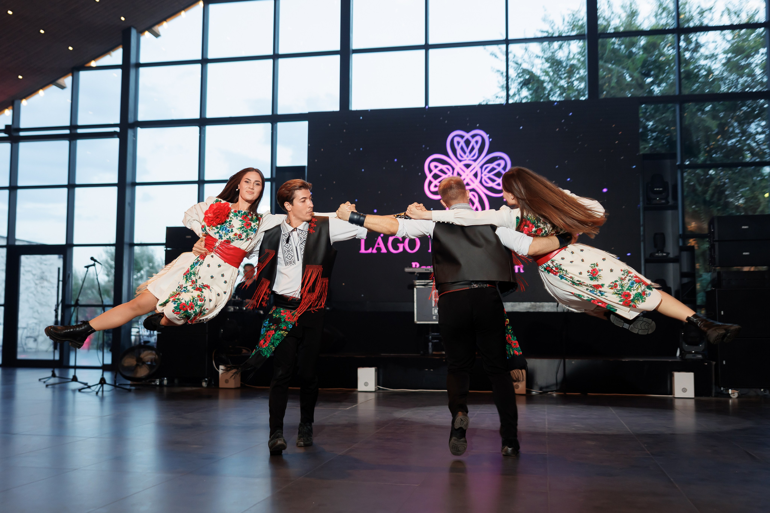 Gabriel & Evelina — Lago — Wedding Day. Servicii Foto și Video 067188353