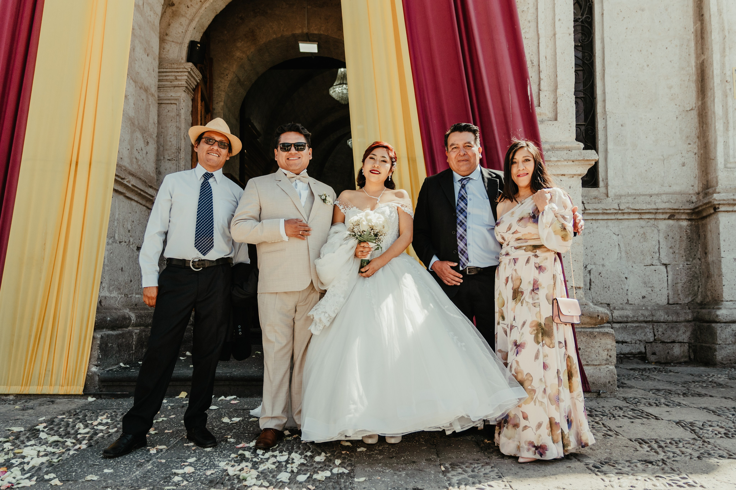 VANESSA + FRANKLIN BODA RELIGIOSA. Studio KVTA | Fotografía y Video de Bodas en Arequipa