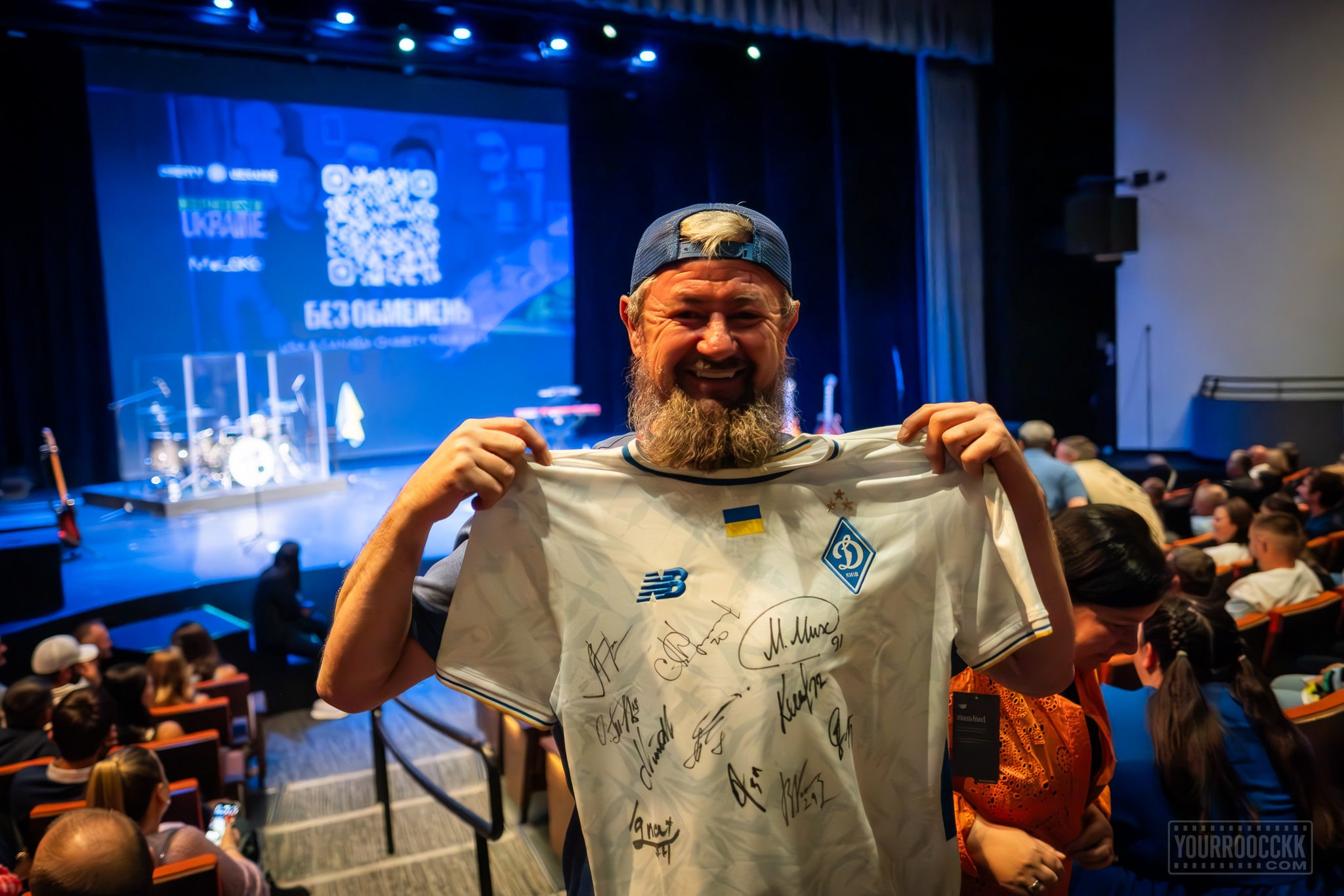 BEZ OBMEZHEN | SACRAMENTO. Reportage concert portrait photography in the San Francisco Bay Area