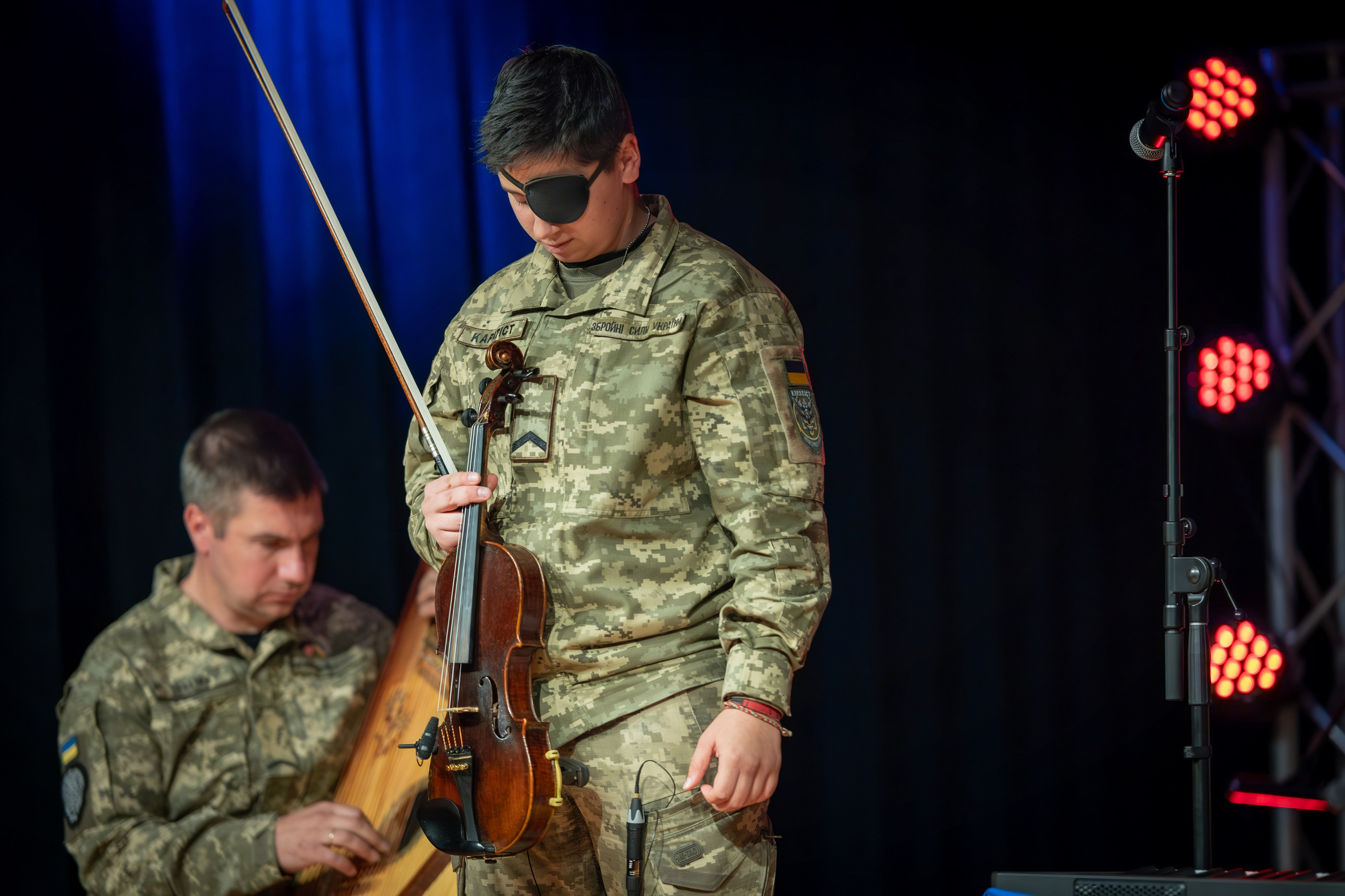 FROM THE UKRAINIAN FRONTLINE WITH THANKS. Reportage concert portrait photography in the San Francisco Bay Area