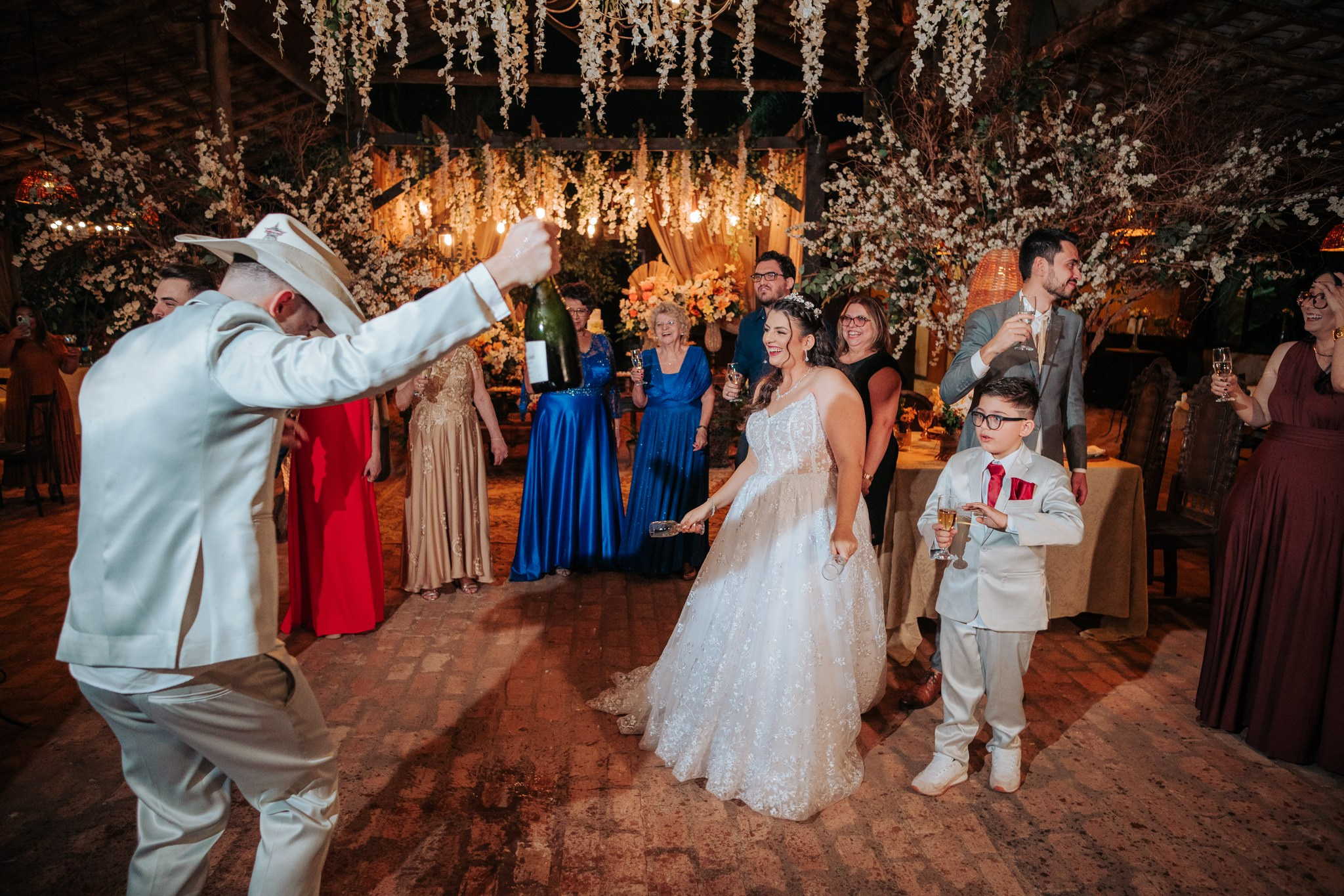 Aline & Daniel — Vila Casali / Piratininga SP. Robson Colaço